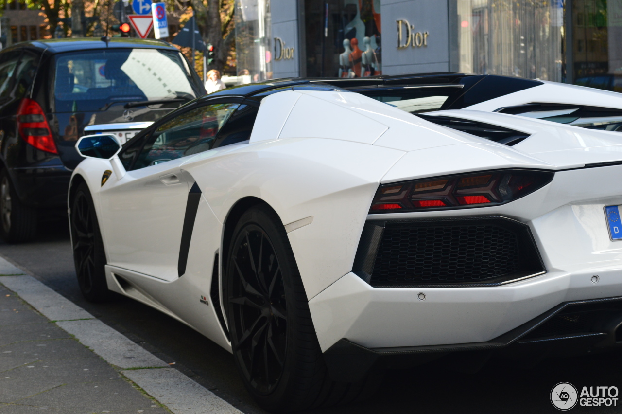 Lamborghini Aventador Lp Roadster Dezember Autogespot