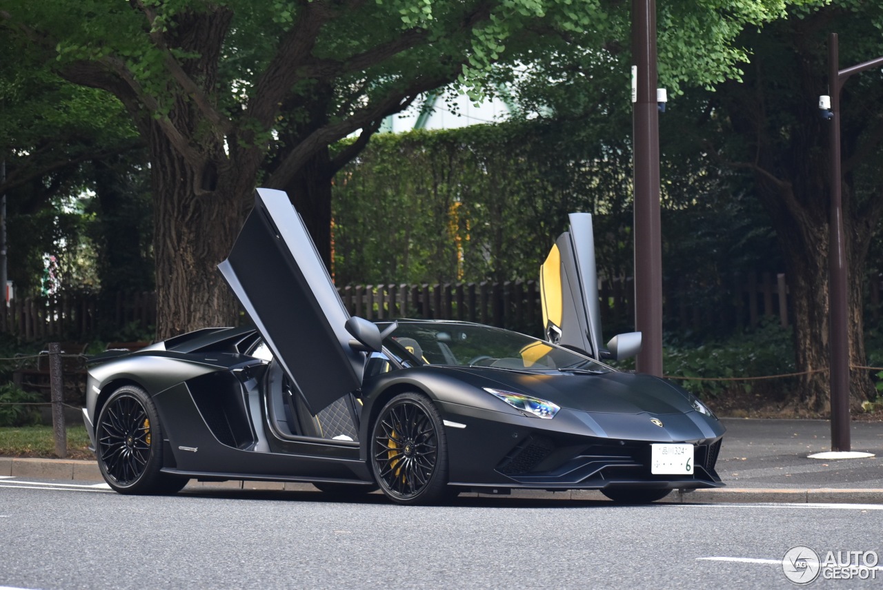 Lamborghini Aventador S LP740 4 Roadster 29 2018 Autogespot