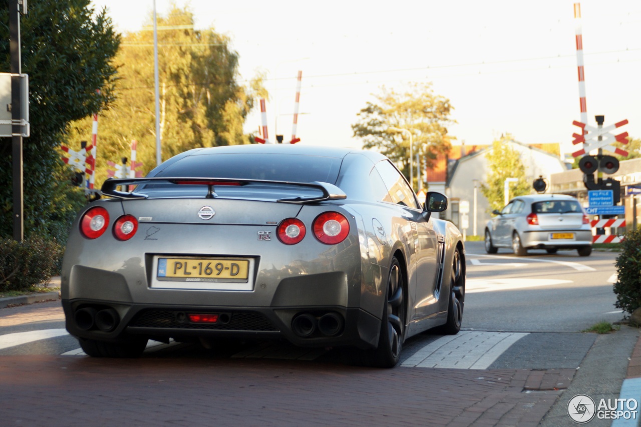 Nissan Gt R Litchfield Lm October Autogespot