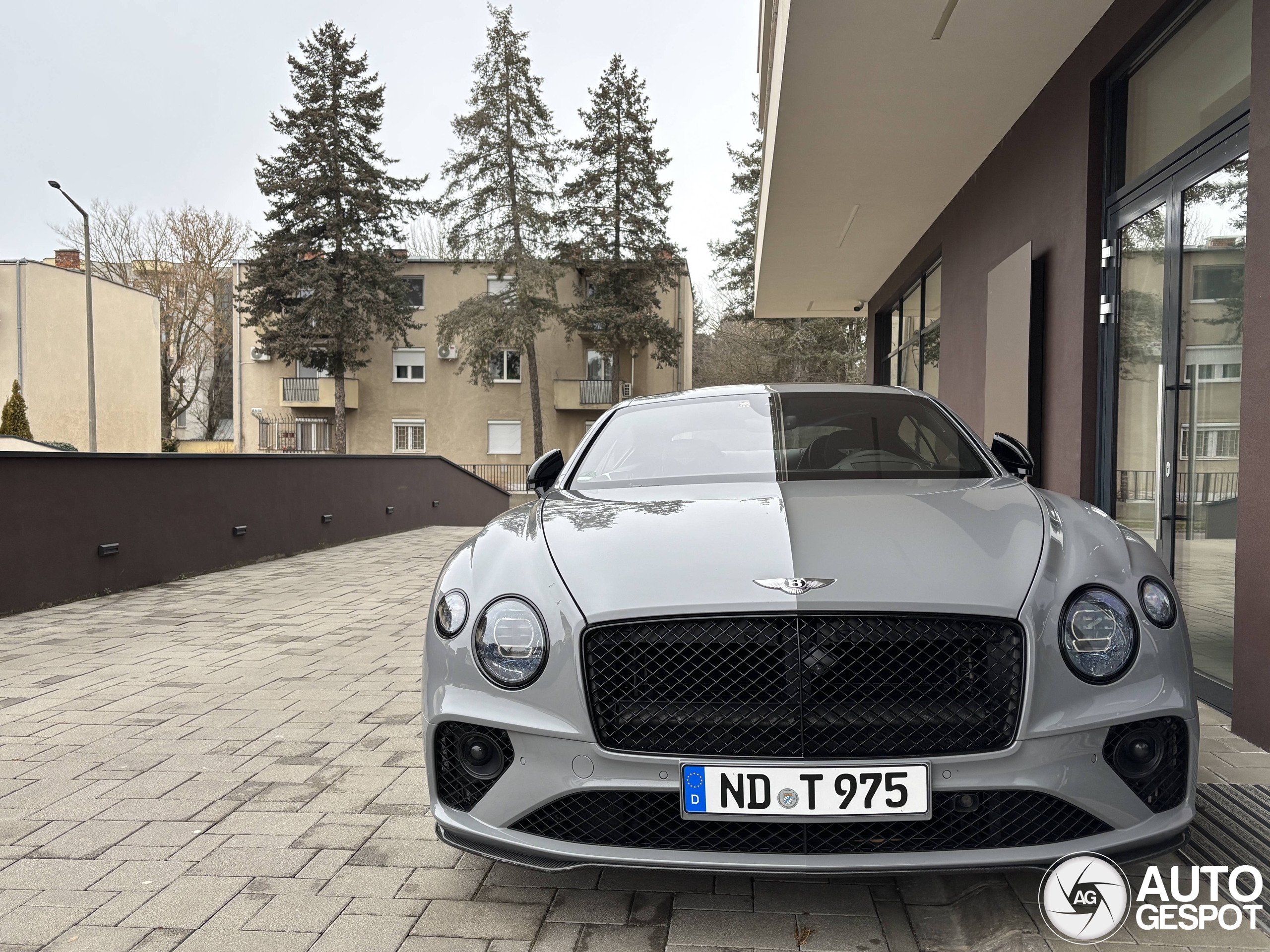 Bentley Continental Gt V S January Autogespot