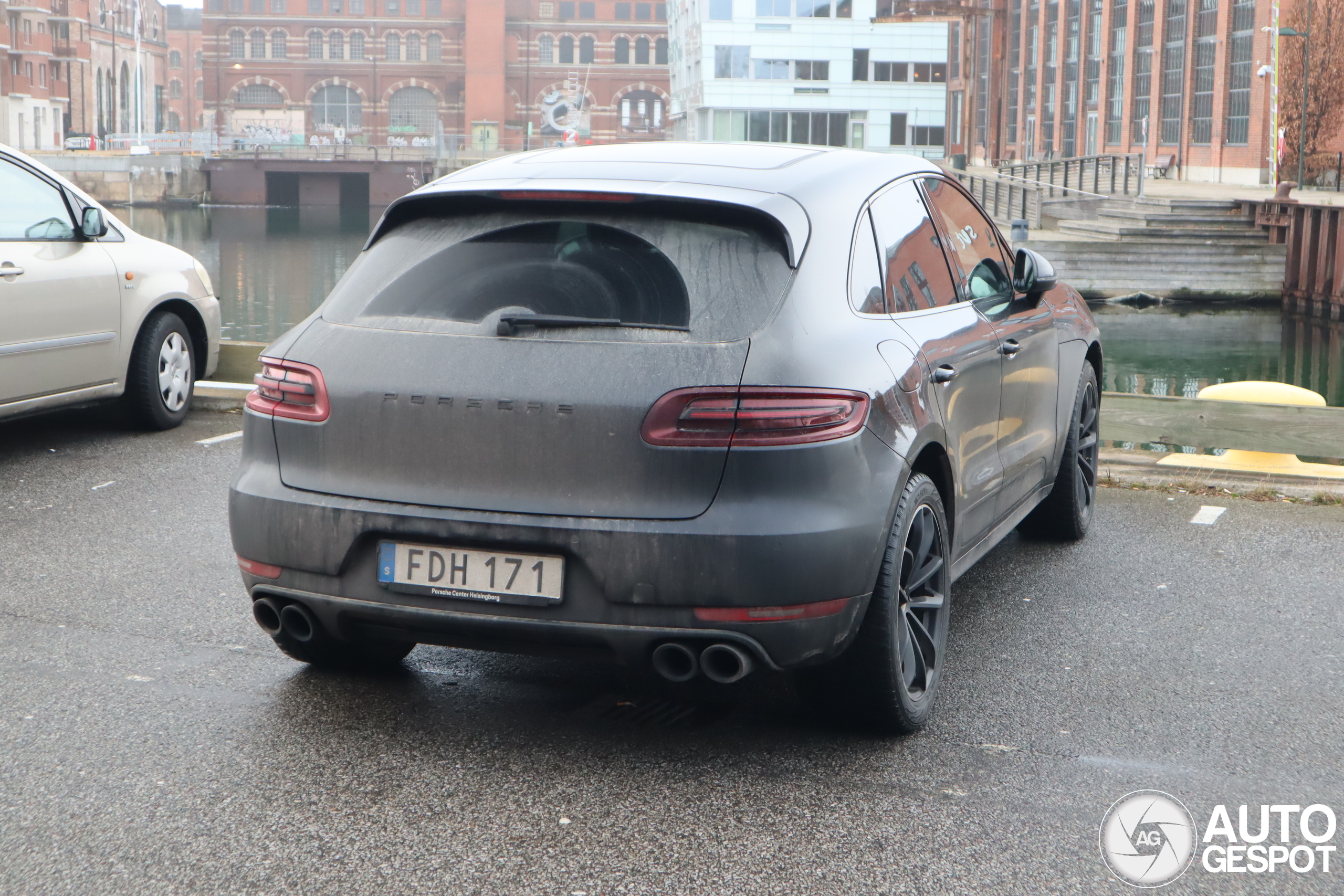 Porsche B Macan Gts February Autogespot