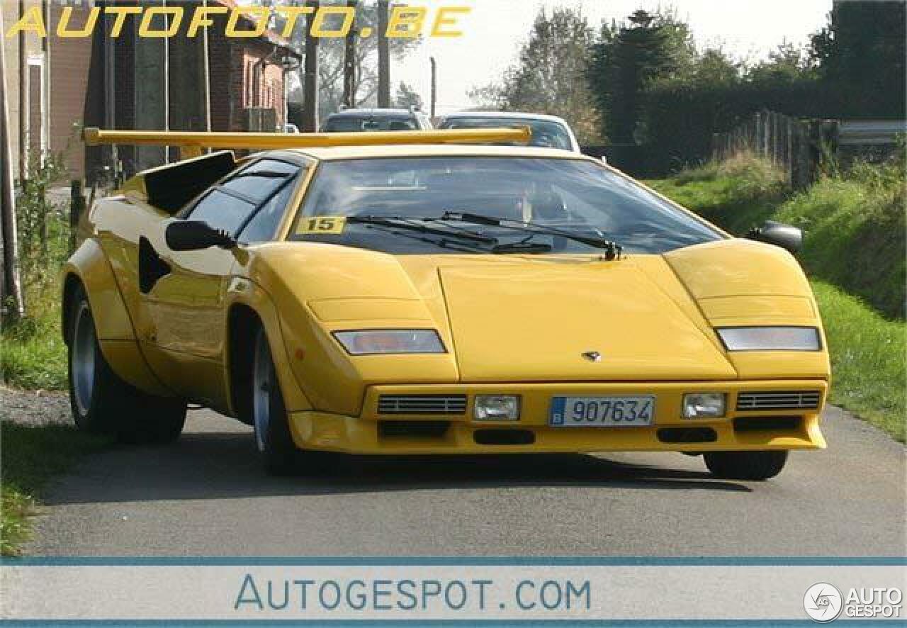 Lamborghini Countach LP400 S