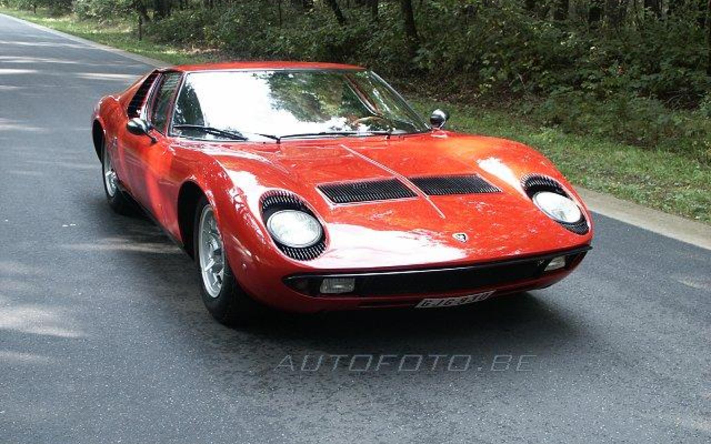 Lamborghini Miura P400