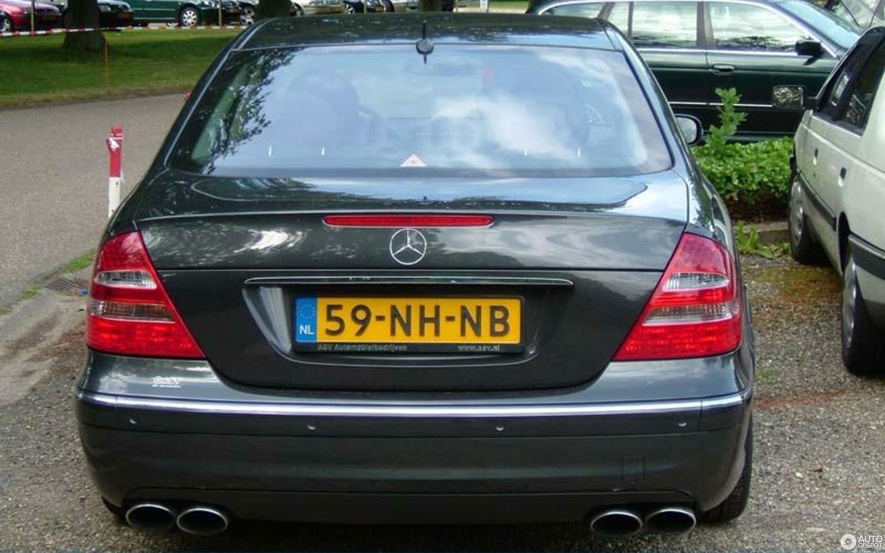 Mercedes-Benz E 55 AMG