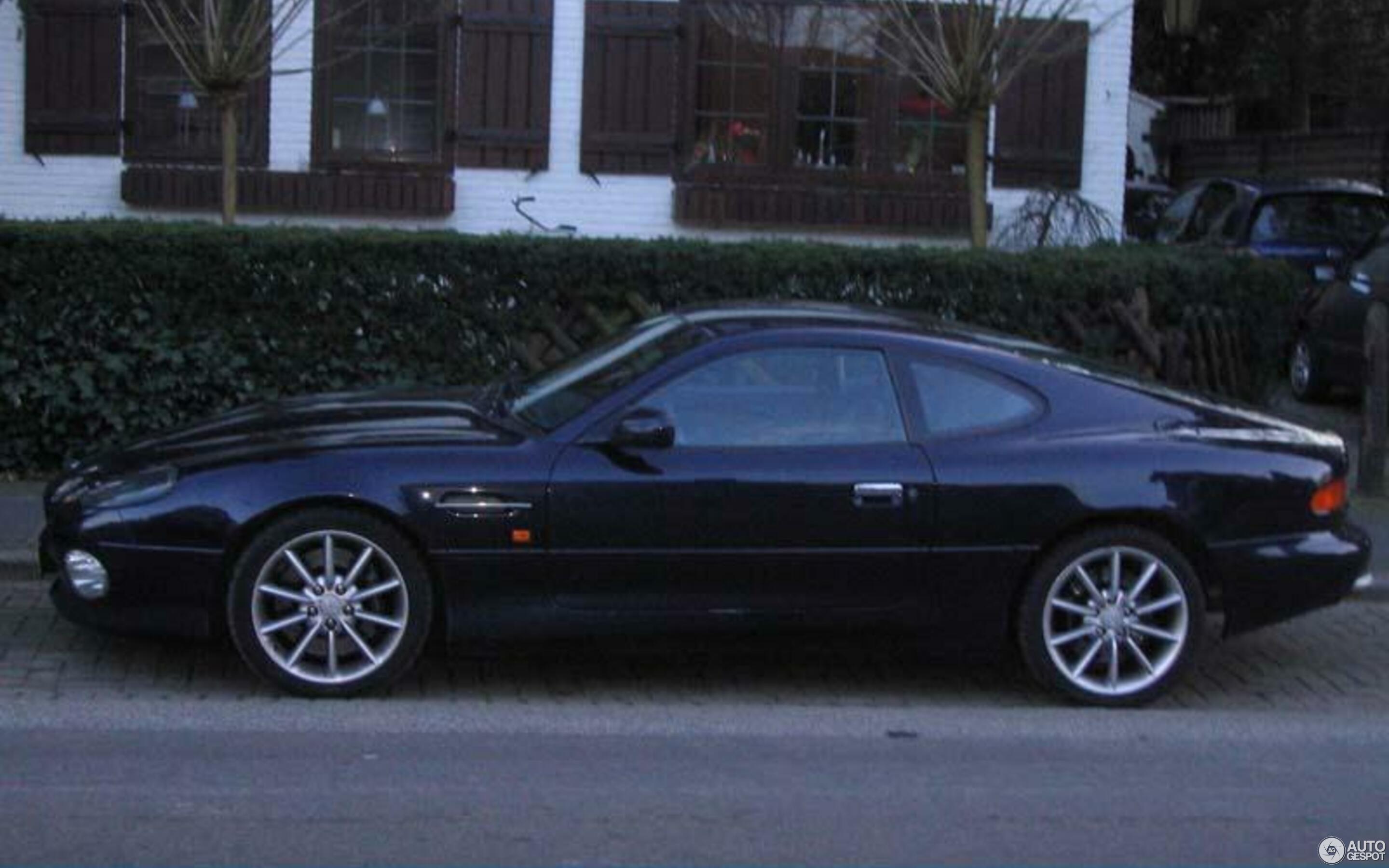 Aston Martin DB7 Vantage