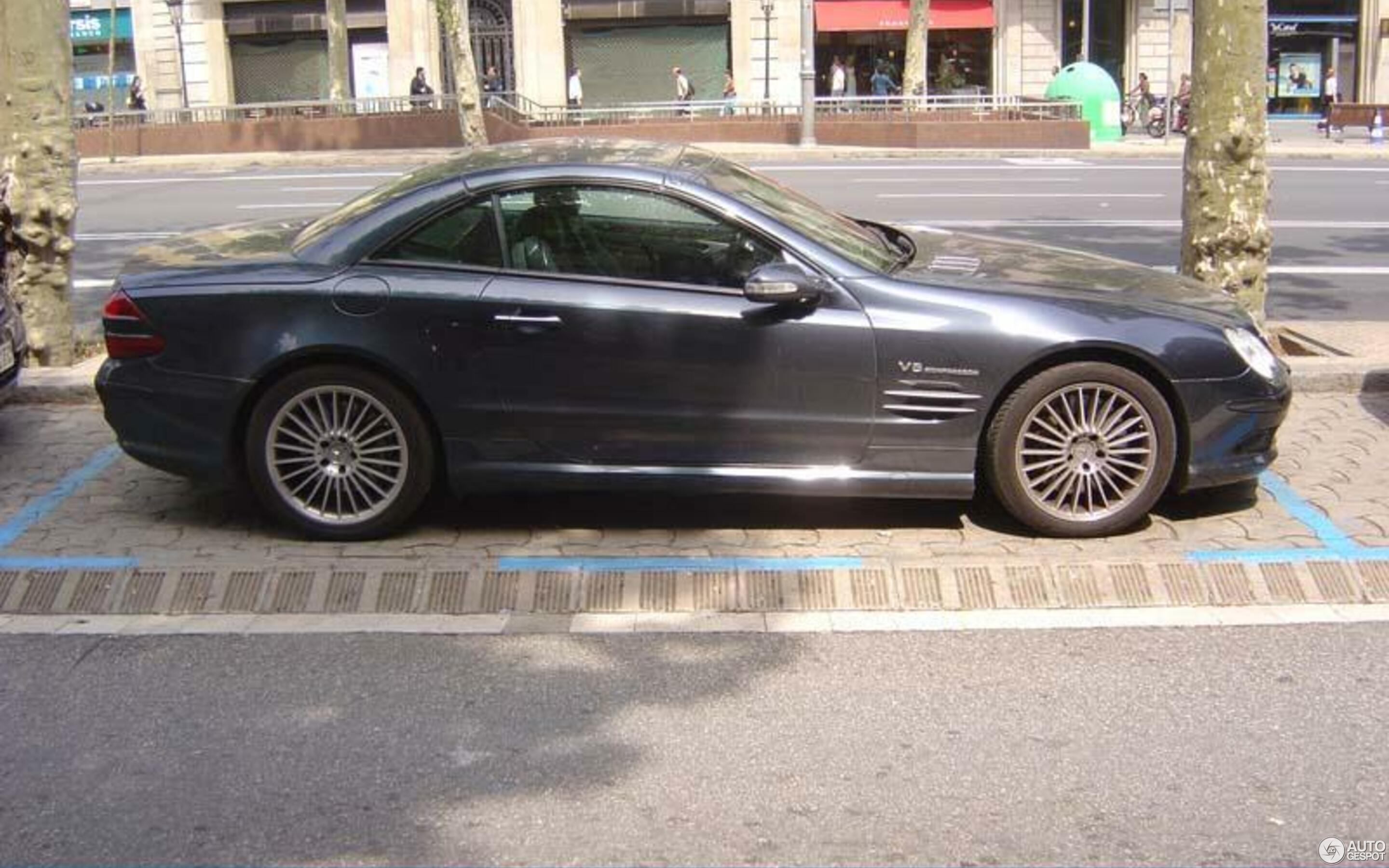 Mercedes-Benz SL 55 AMG R230