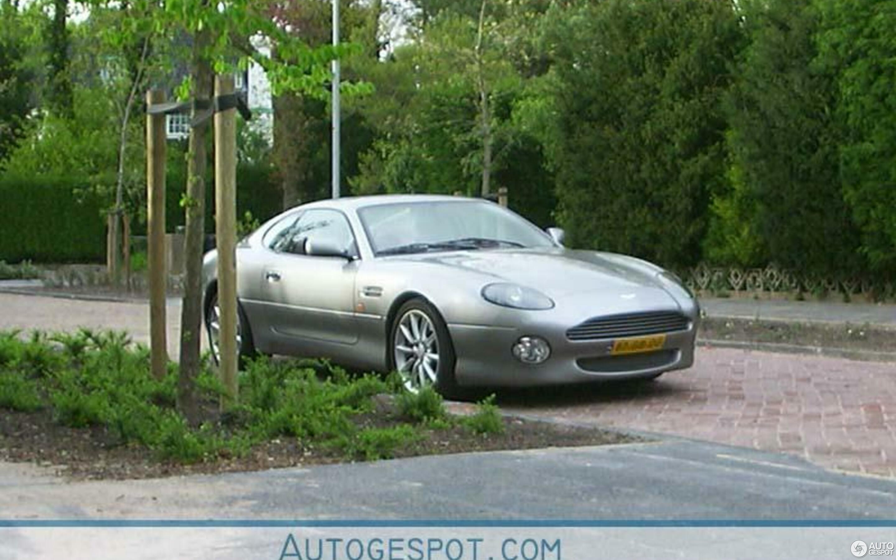 Aston Martin DB7 Vantage