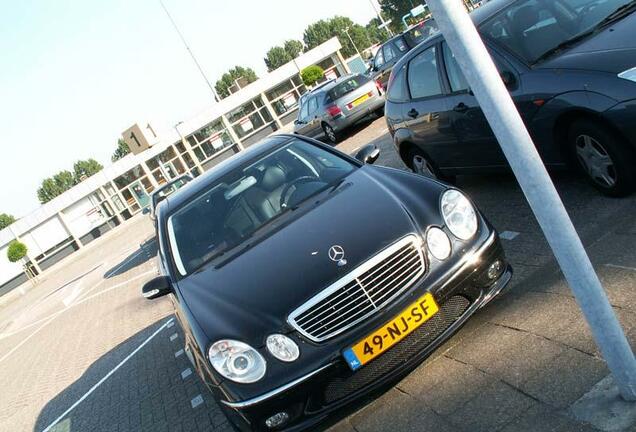 Mercedes-Benz E 55 AMG