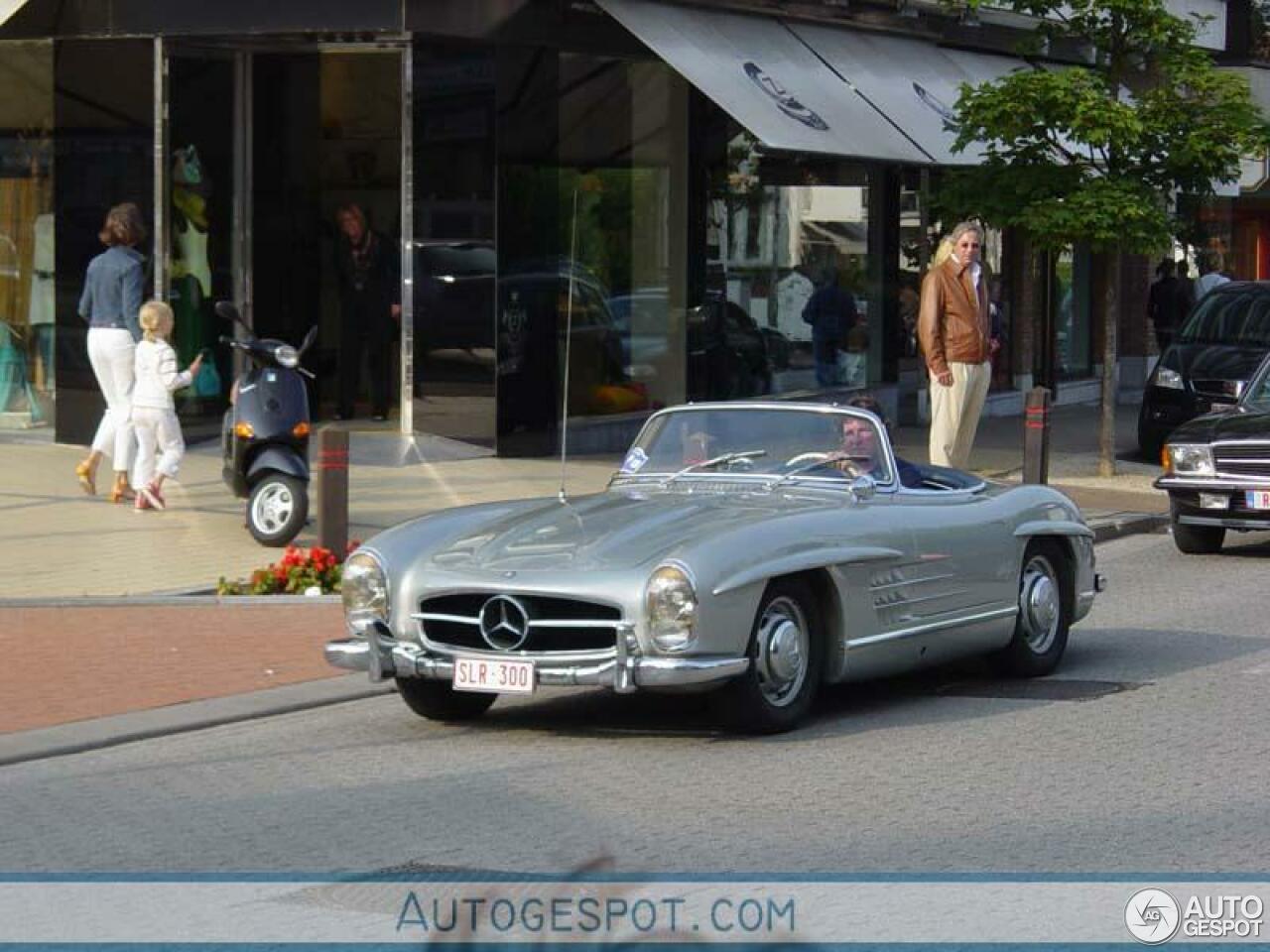 Mercedes-Benz 300SL Roadster