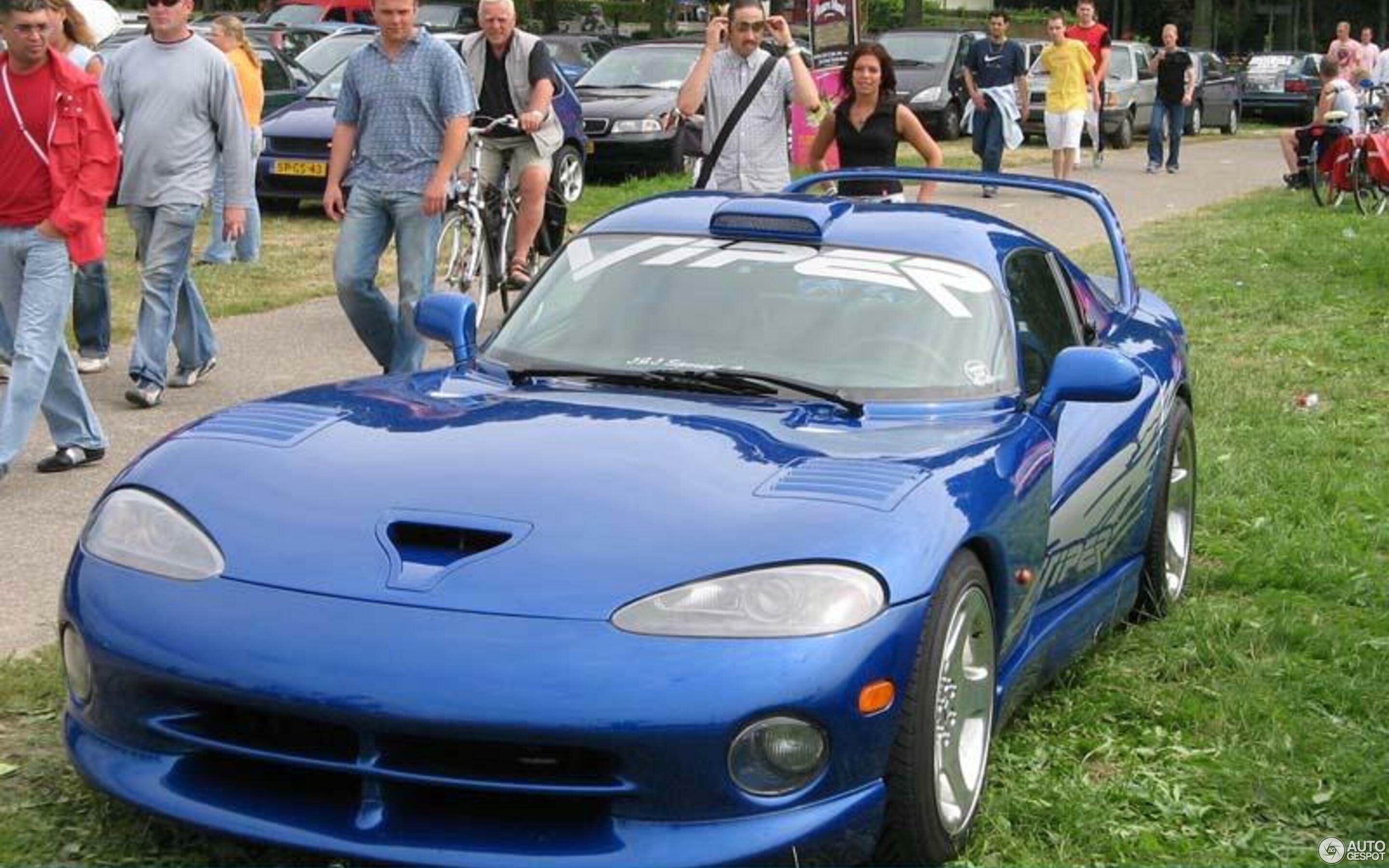 Dodge Viper GTS