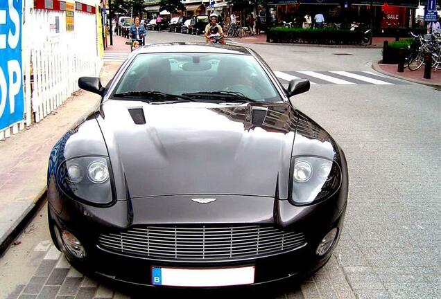 Aston Martin Vanquish