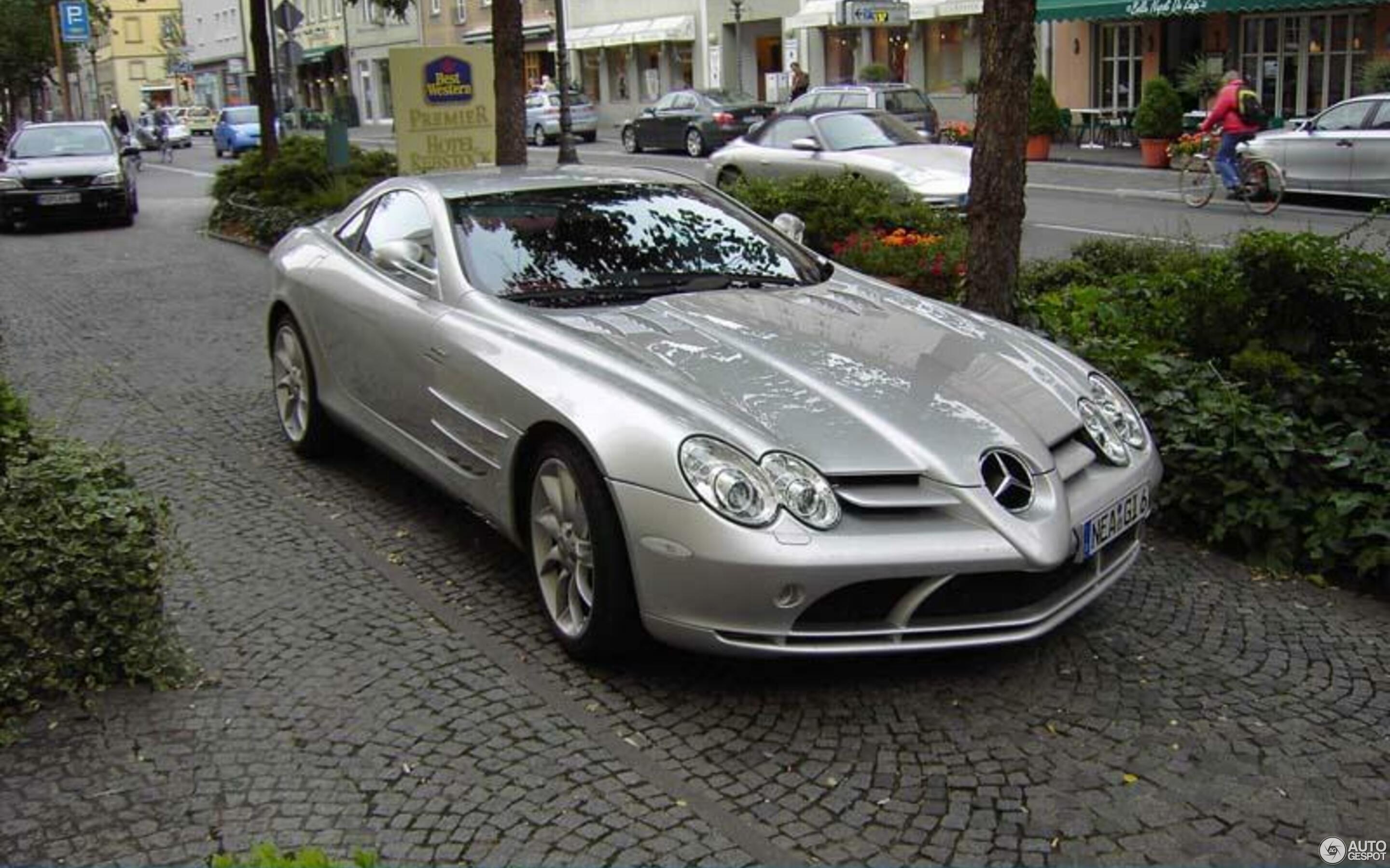 Mercedes-Benz SLR McLaren