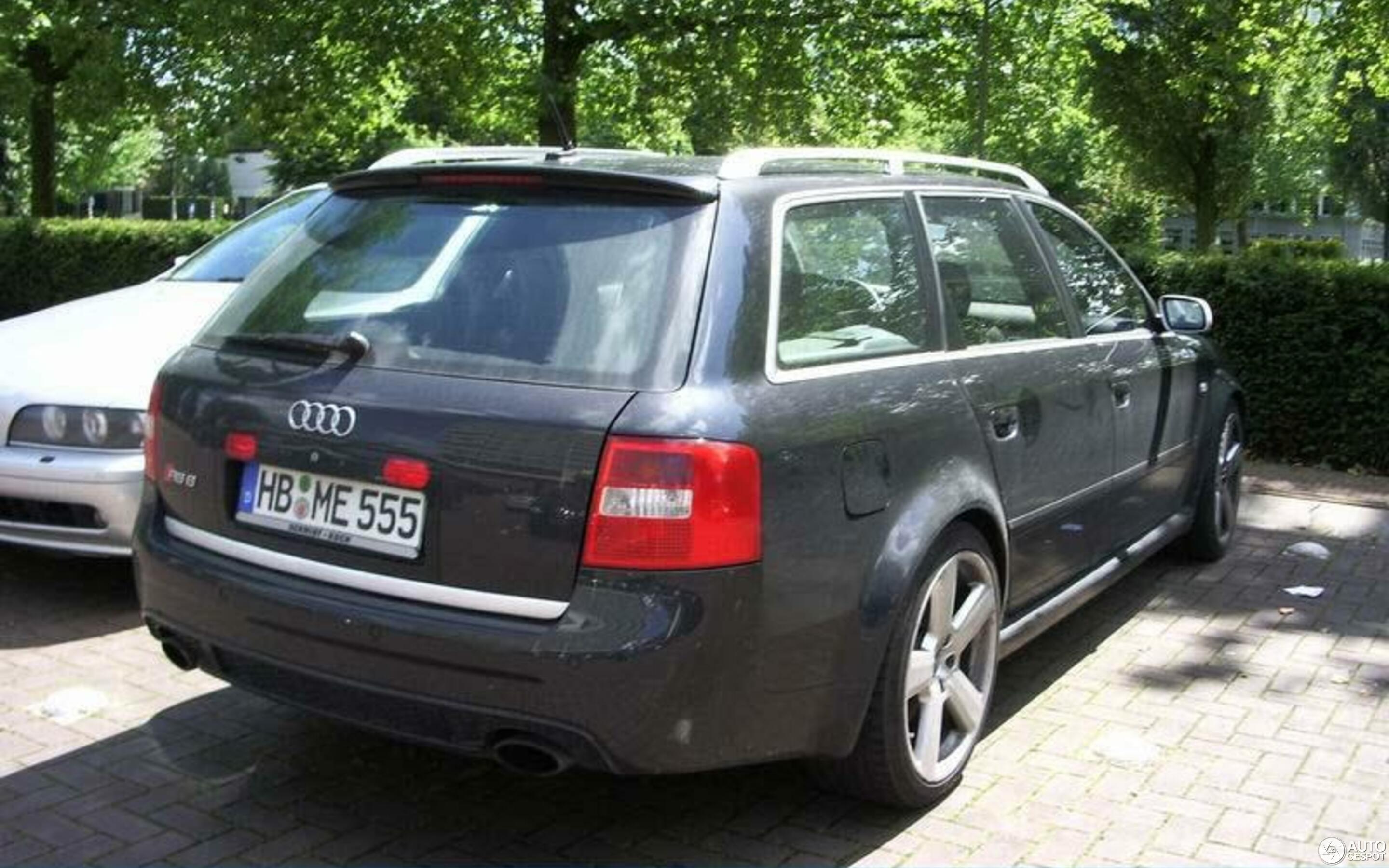 Audi RS6 Avant C5