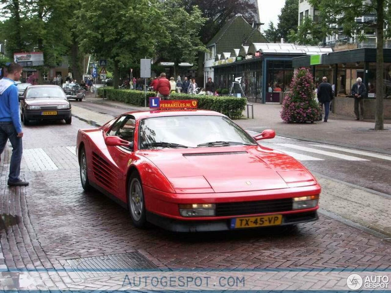 Ferrari Testarossa