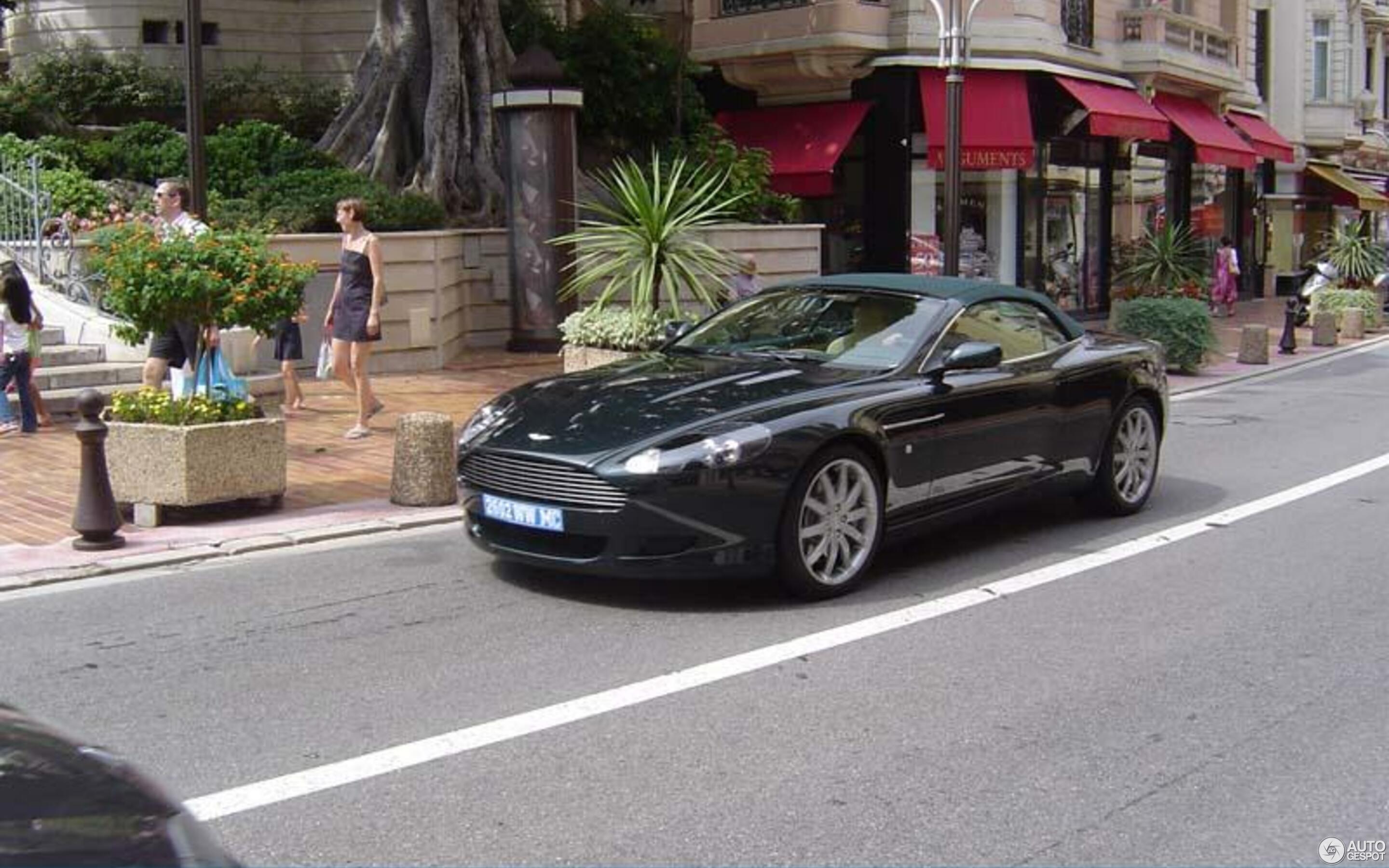 Aston Martin DB9 Volante