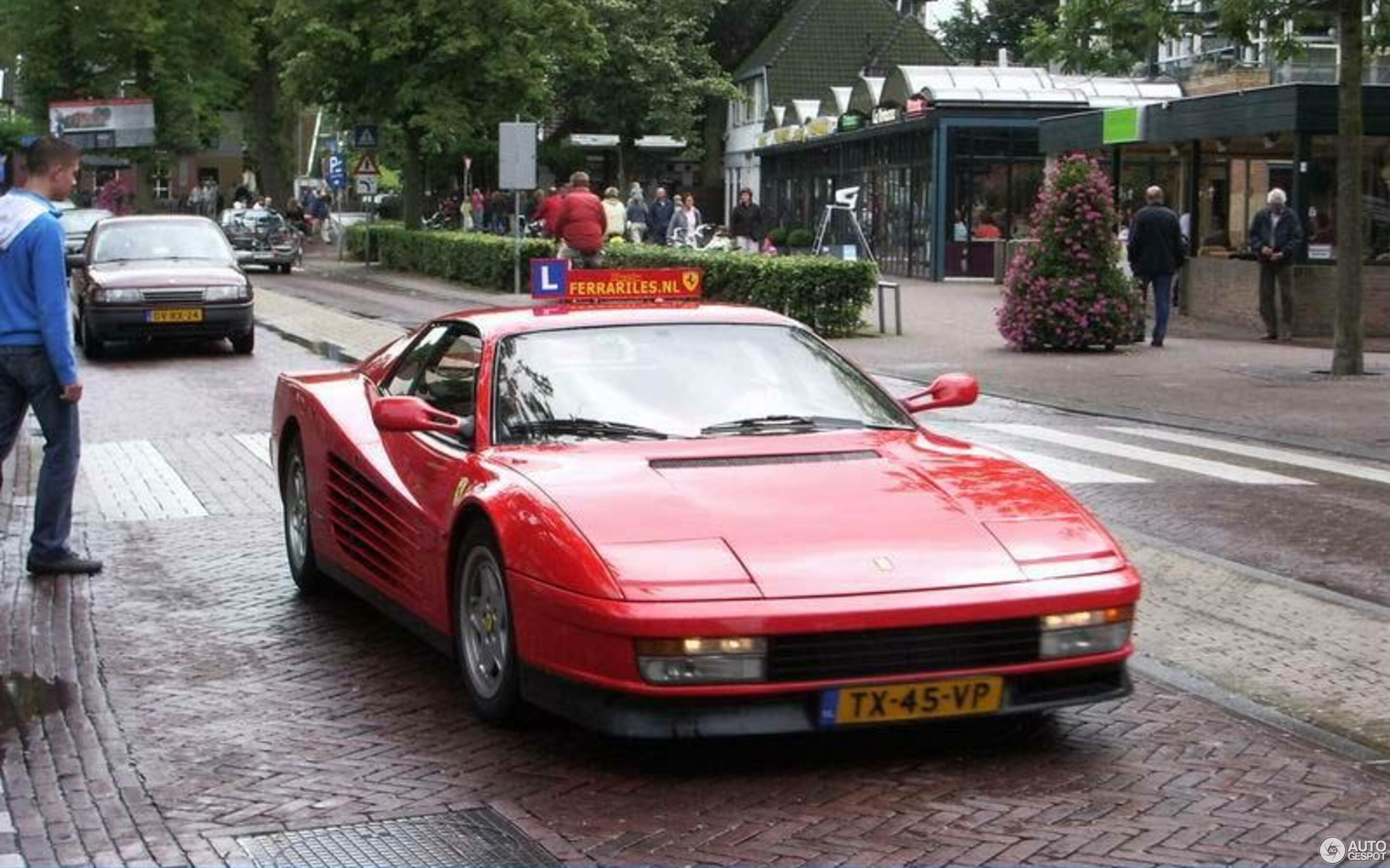 Ferrari Testarossa