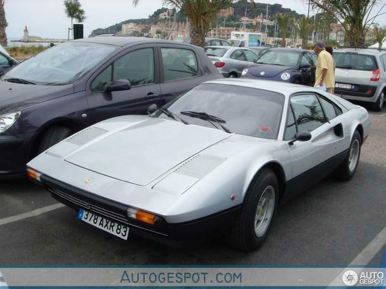 Ferrari 308 GTB Vetroresina