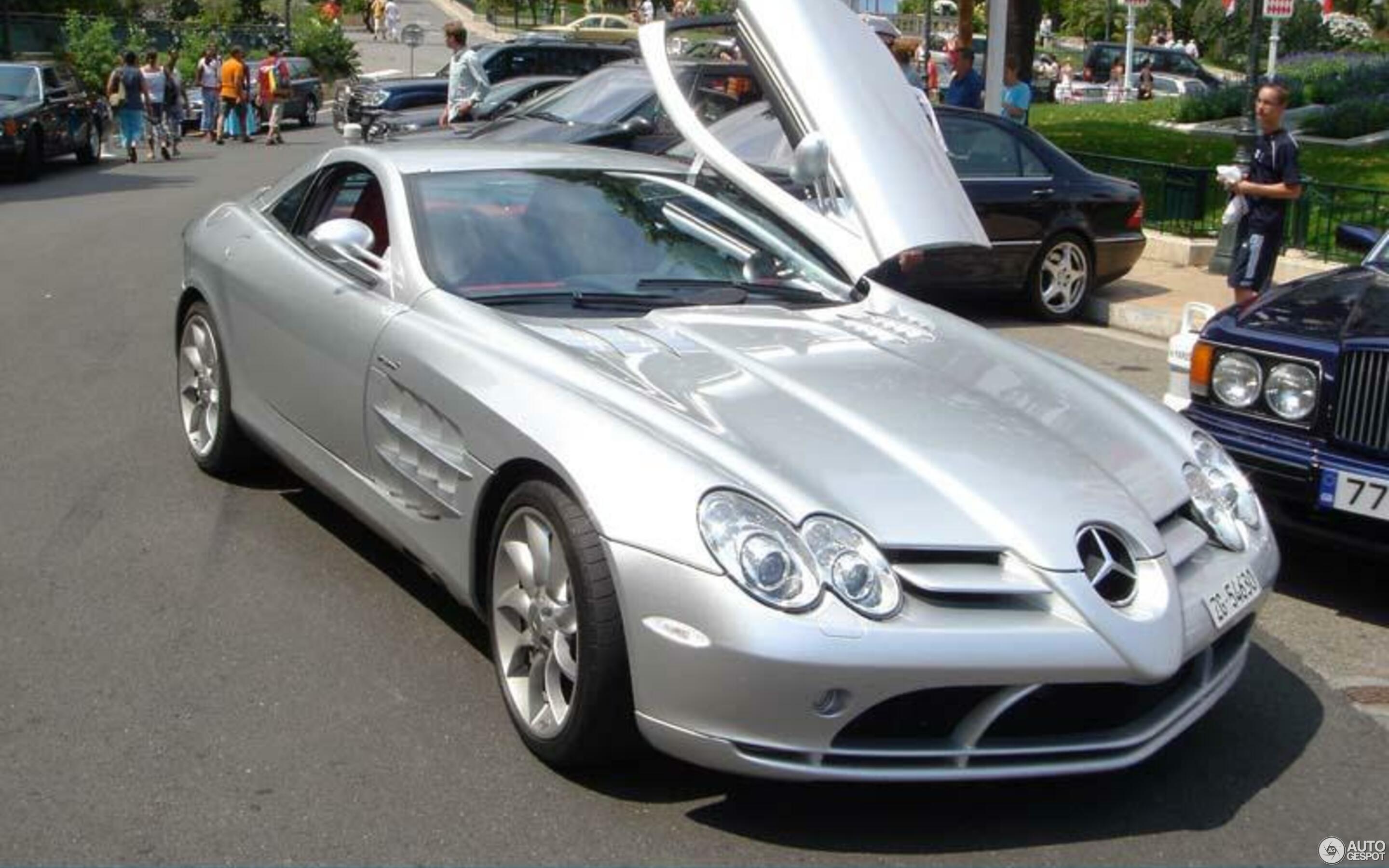 Mercedes-Benz SLR McLaren