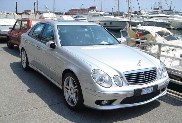 Mercedes-Benz E 55 AMG