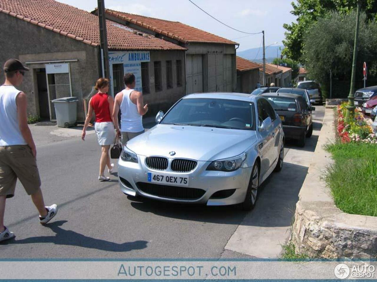 BMW M5 E60 2005