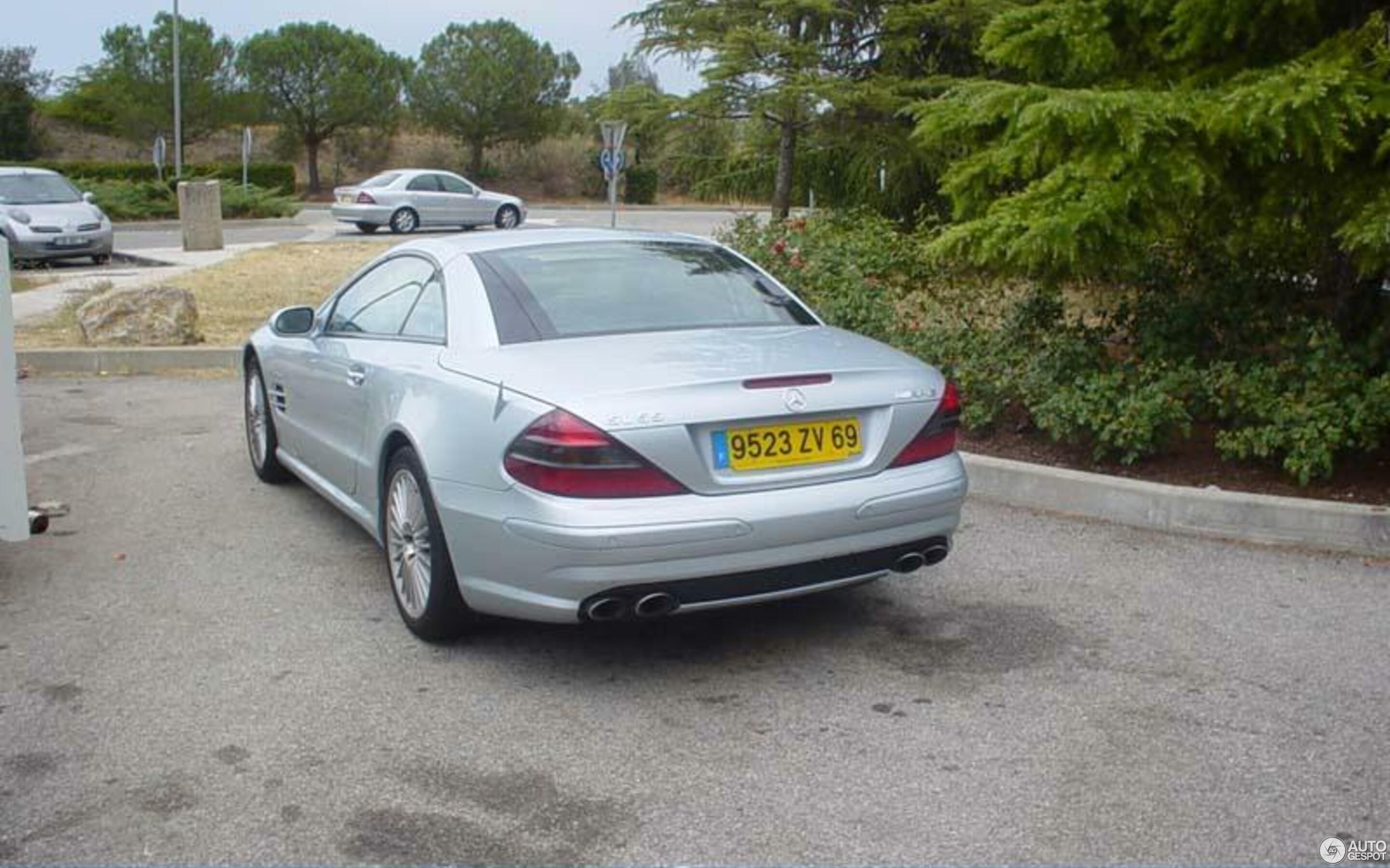 Mercedes-Benz SL 55 AMG R230