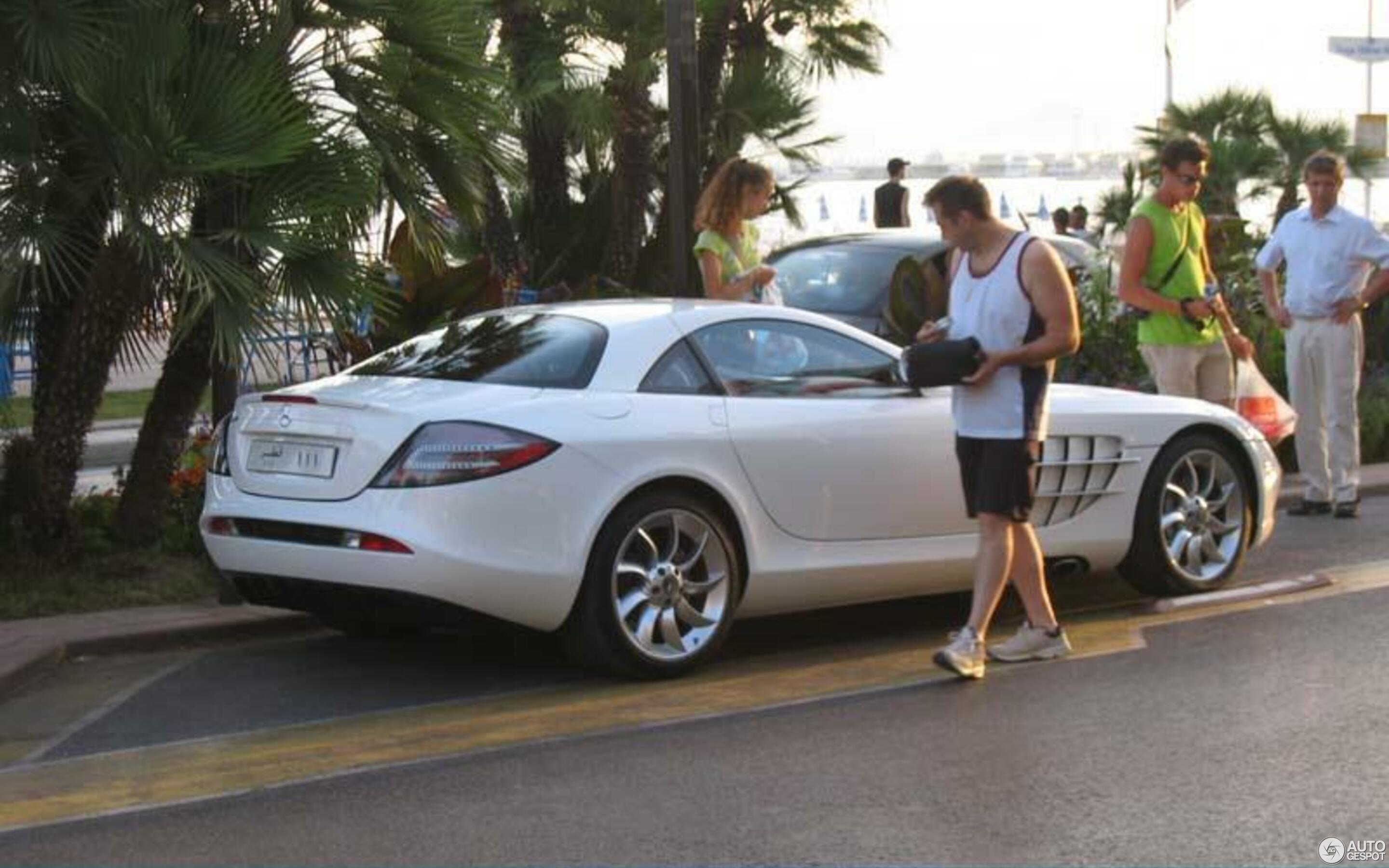 Mercedes-Benz SLR McLaren