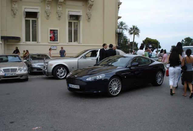 Aston Martin DB9