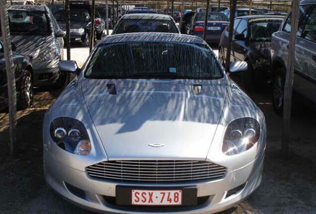 Aston Martin DB9