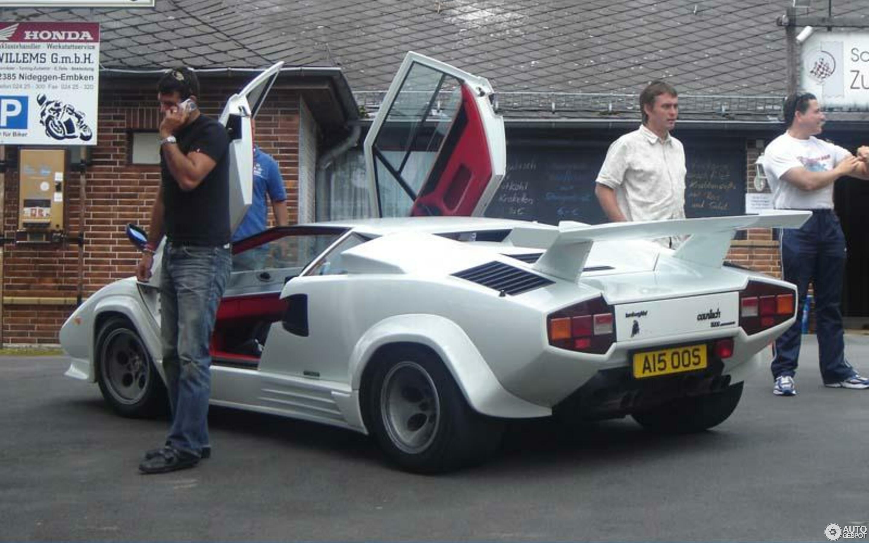 Lamborghini Countach 5000 Quattrovalvole