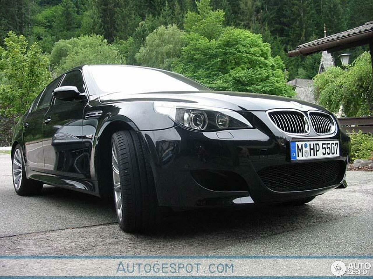 BMW M5 E60 2005