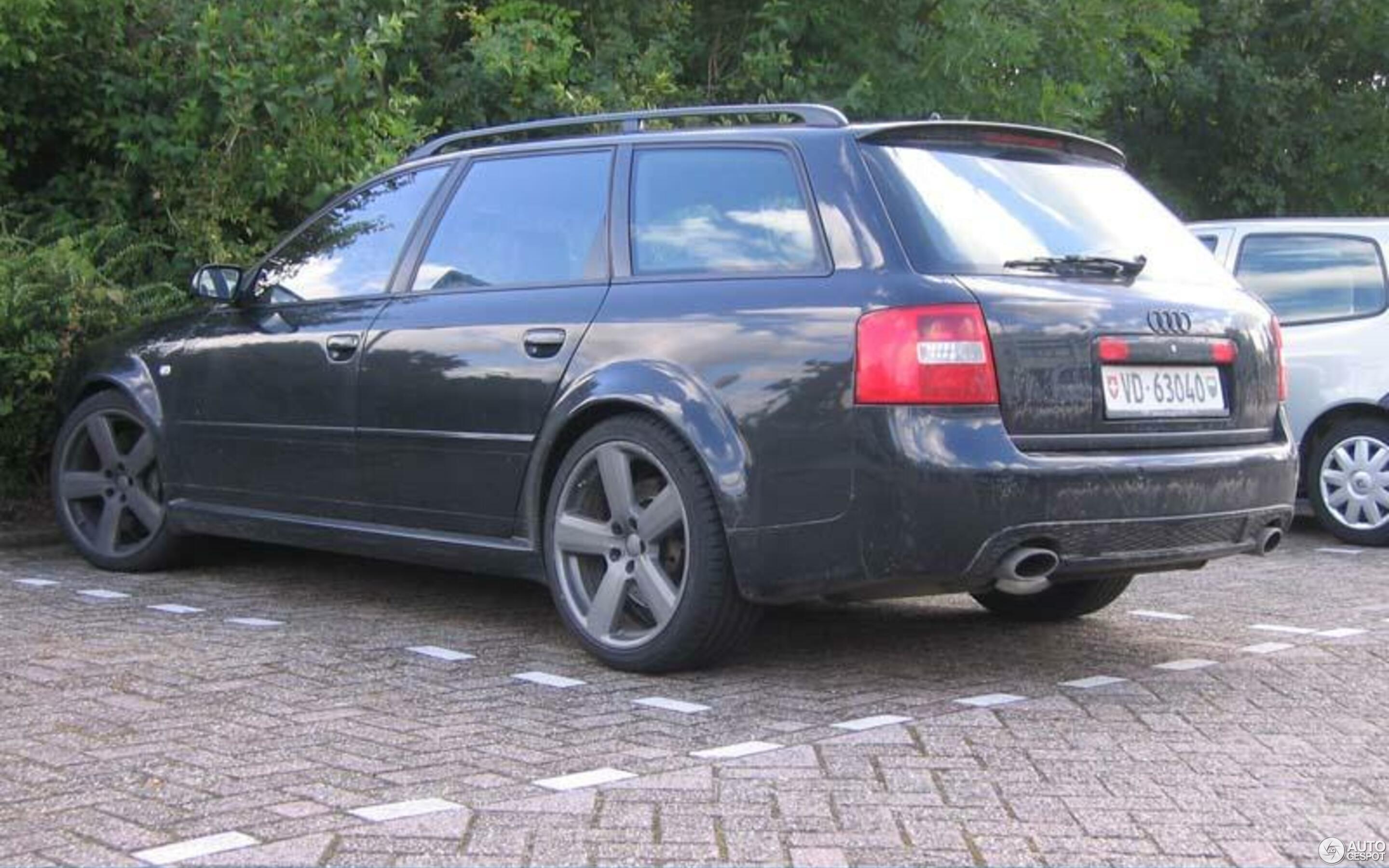 Audi RS6 Plus Avant C5