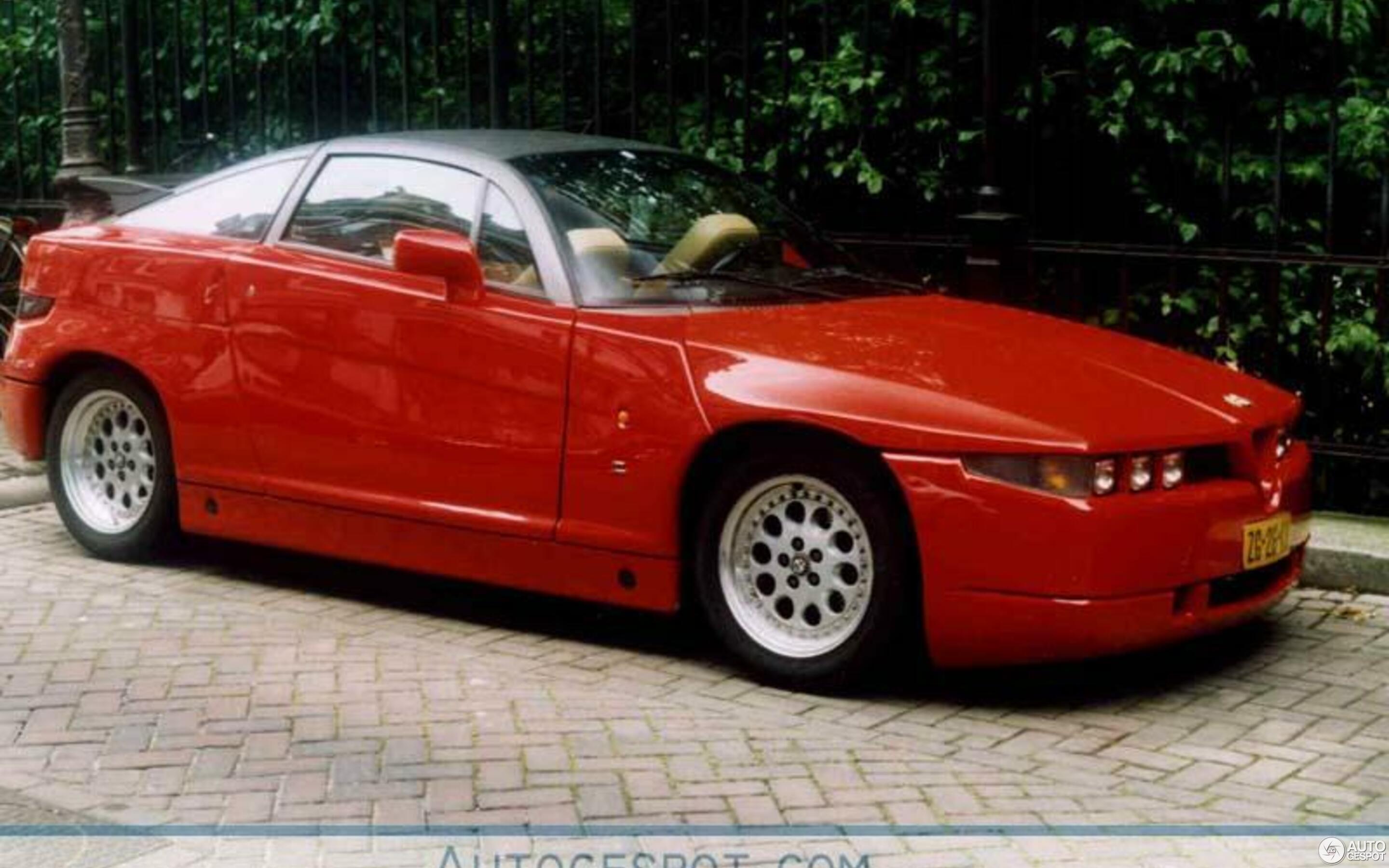 Alfa Romeo SZ