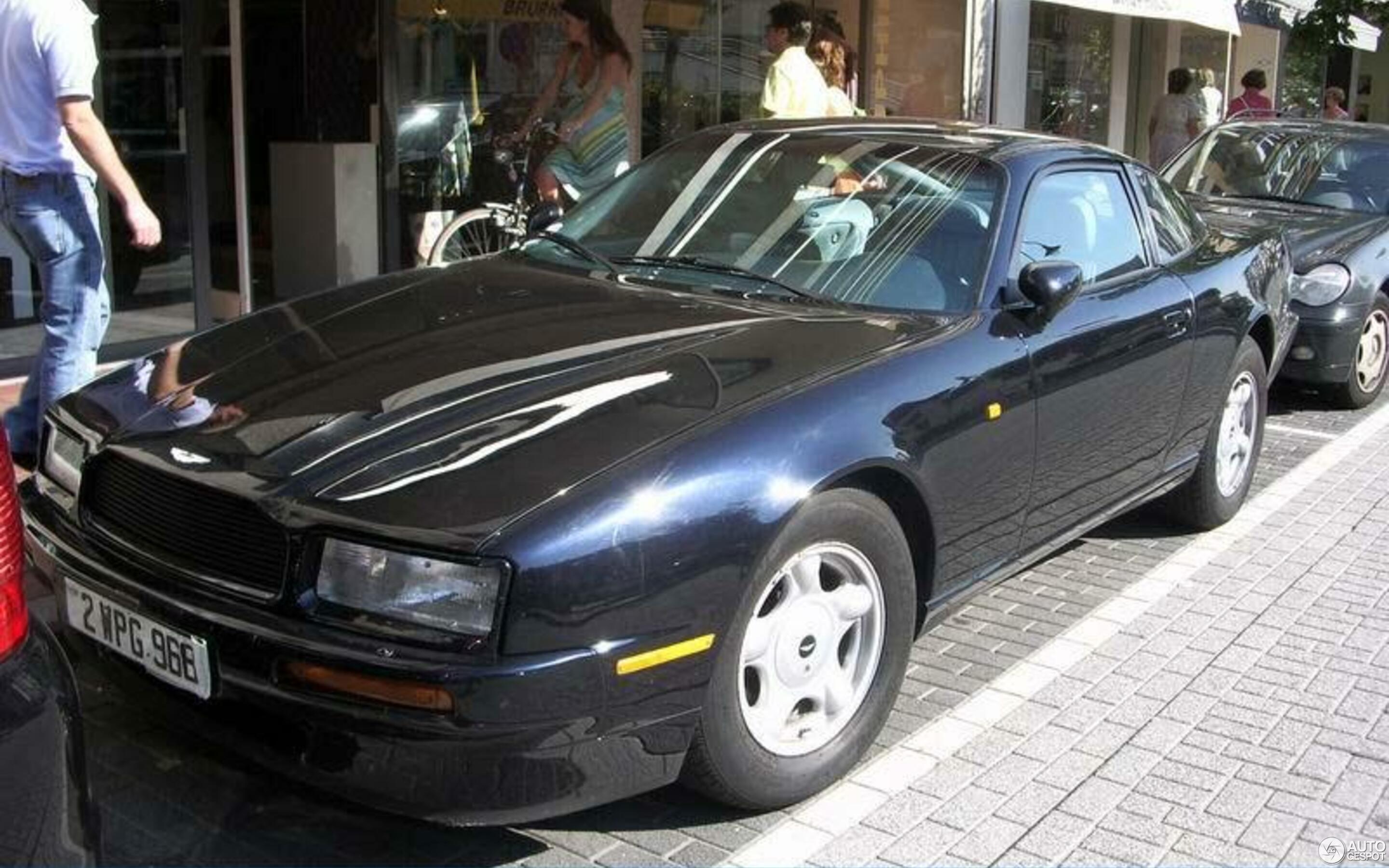 Aston Martin Virage