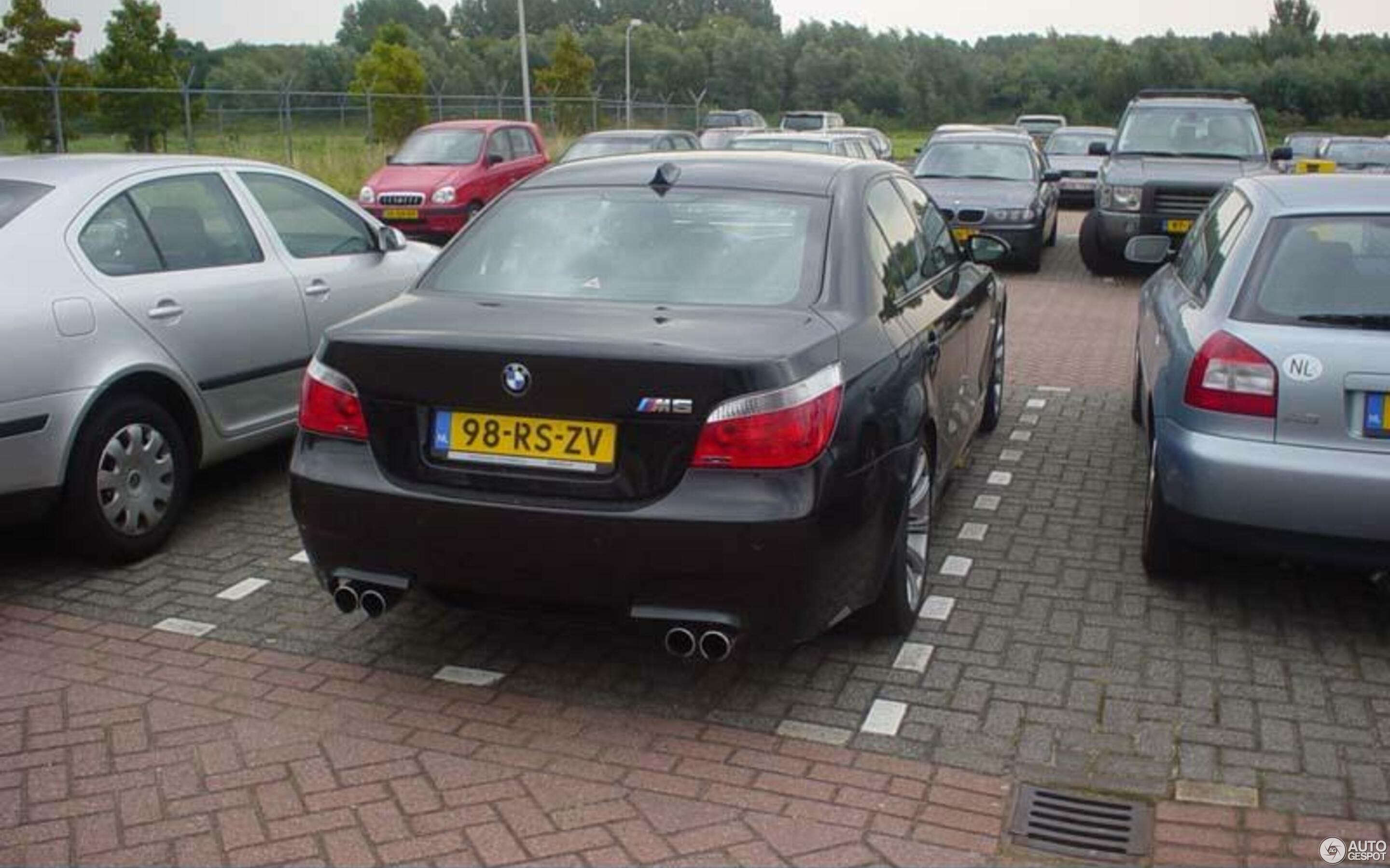 BMW M5 E60 2005