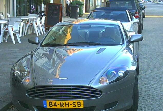 Aston Martin DB9