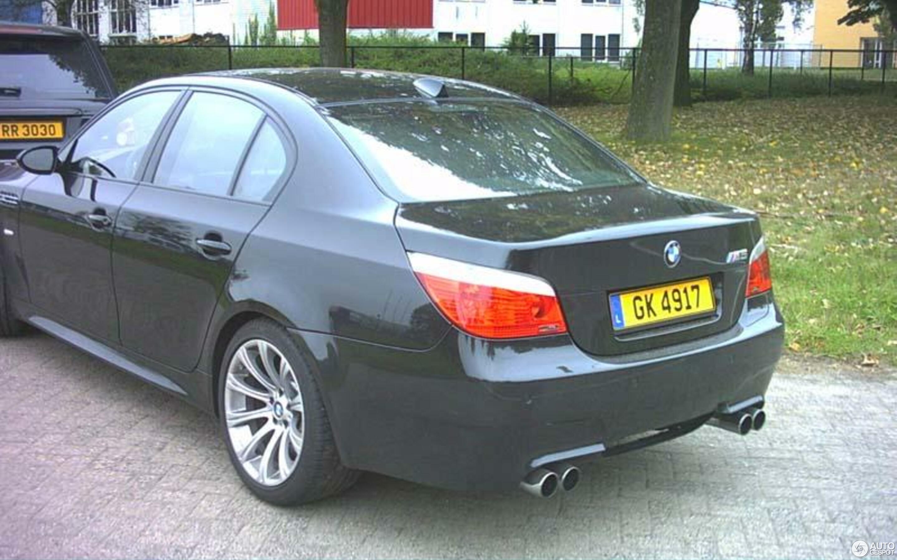 BMW M5 E60 2005