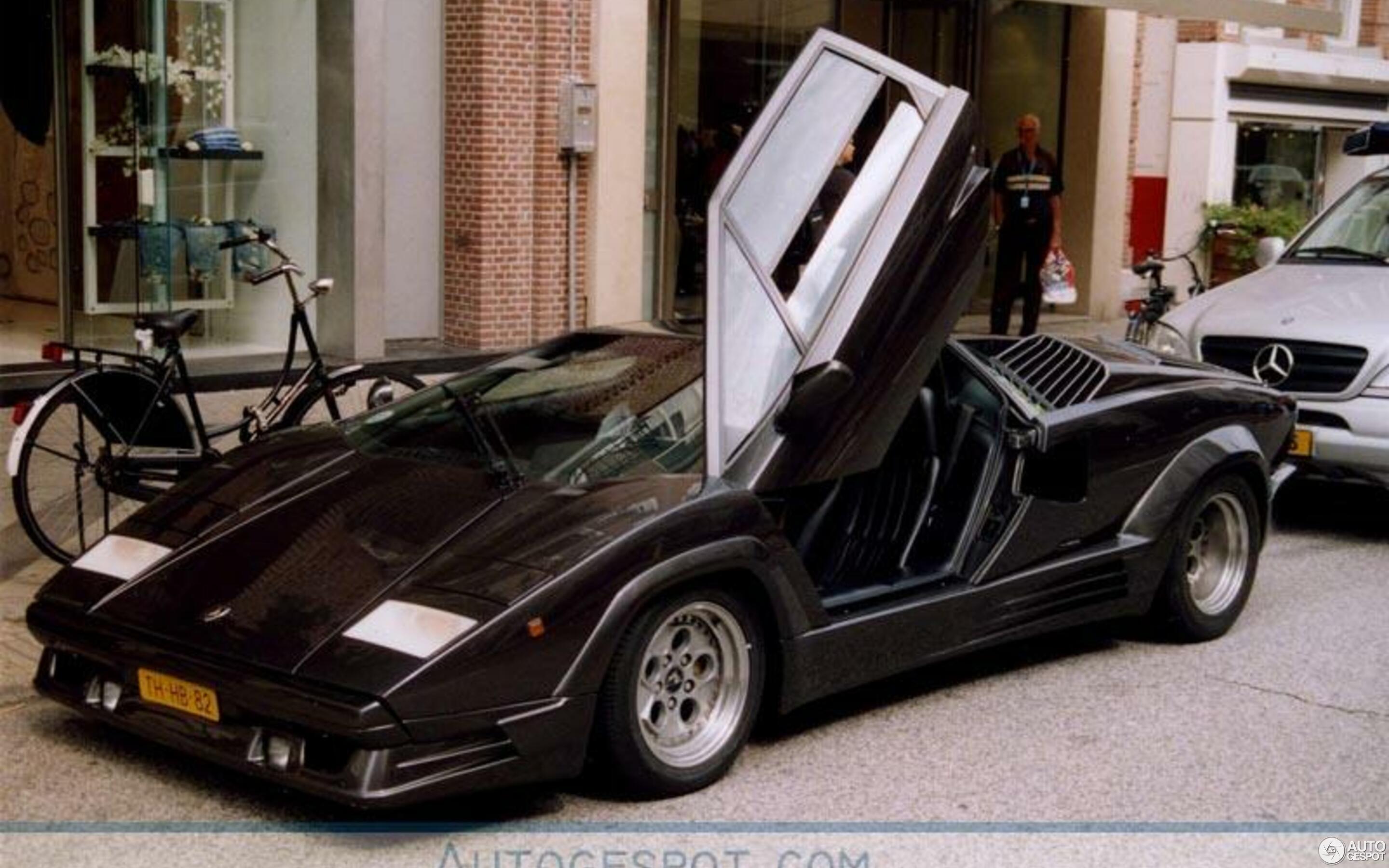 Lamborghini Countach 25th Anniversary