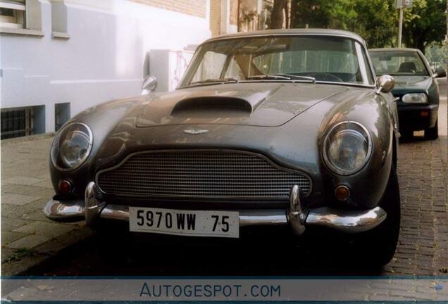 Aston Martin DB4 Vantage