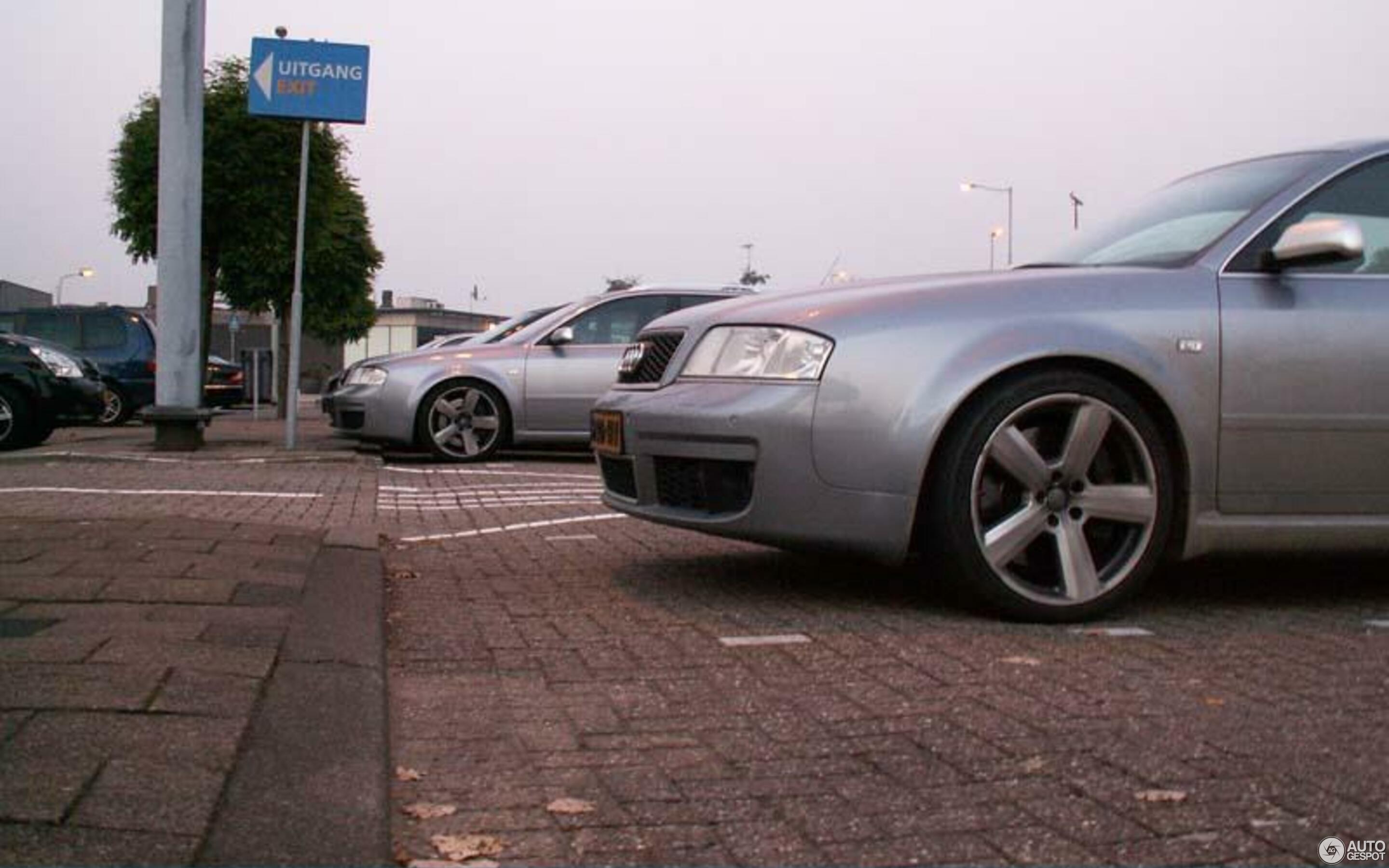 Audi RS6 Avant C5