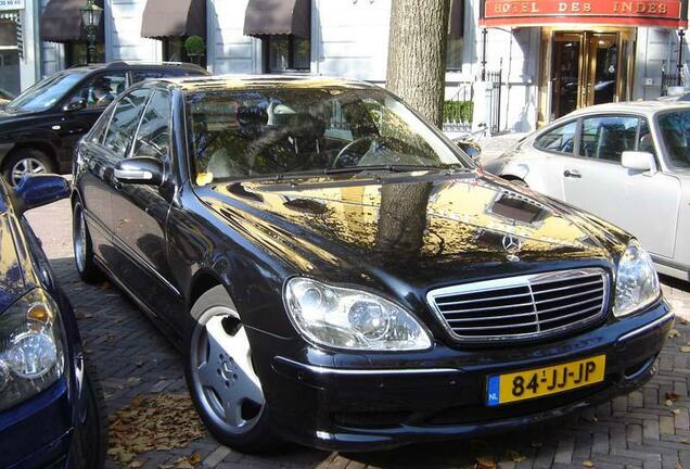 Mercedes-Benz S 55 AMG W220