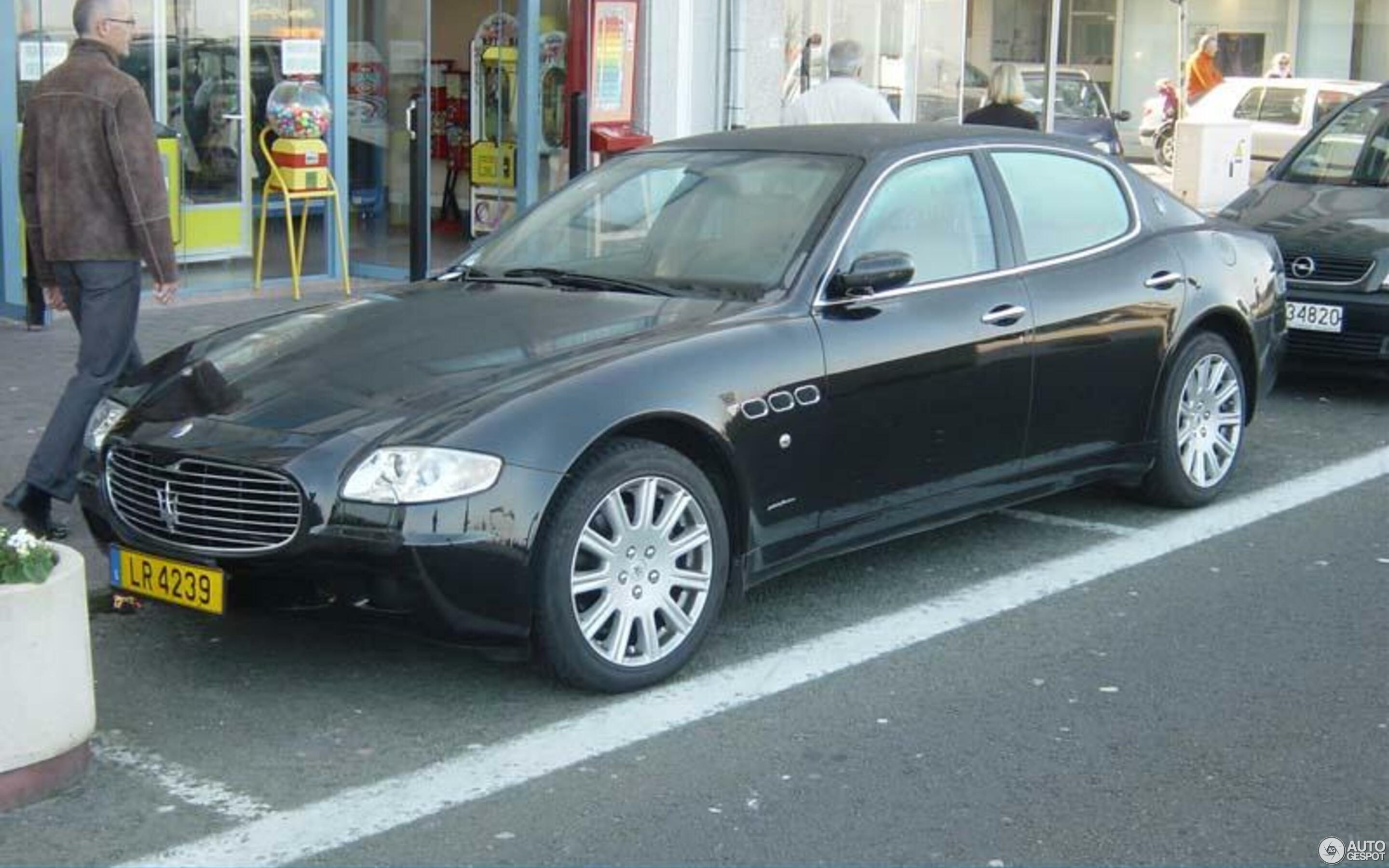 Maserati Quattroporte