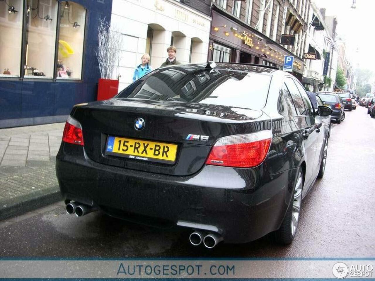 BMW M5 E60 2005