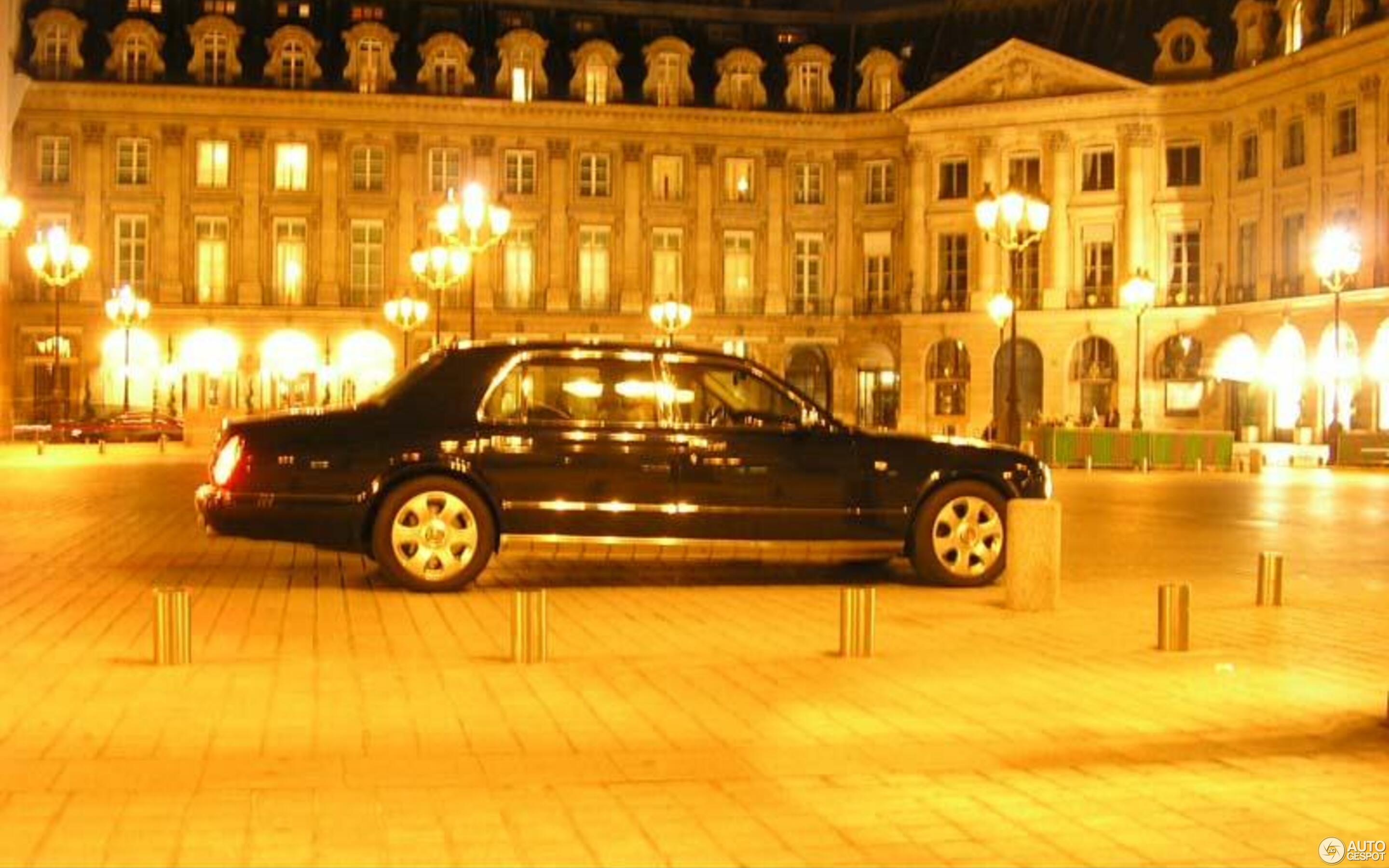 Bentley Arnage Red Label LWB