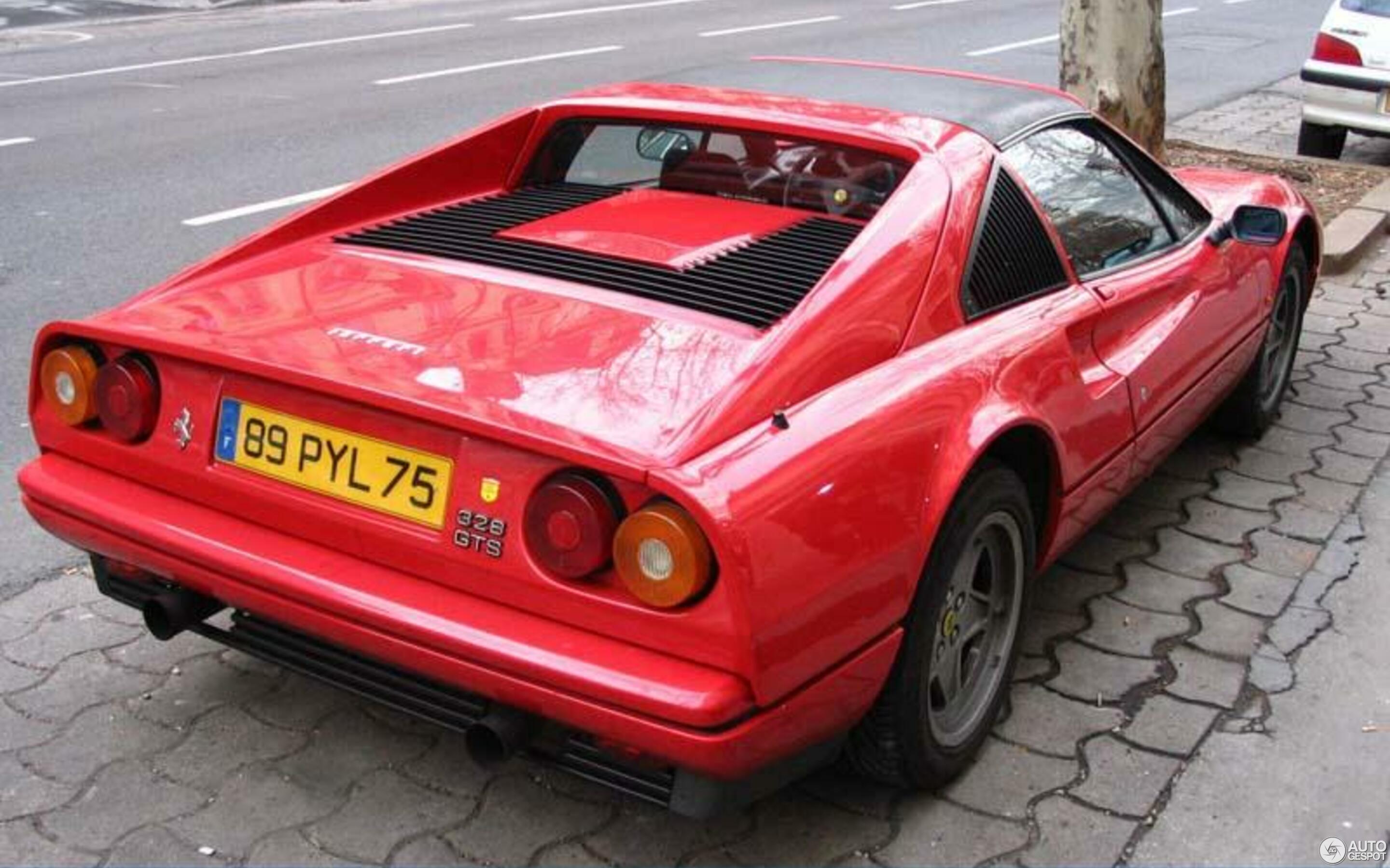 Ferrari 328 GTS