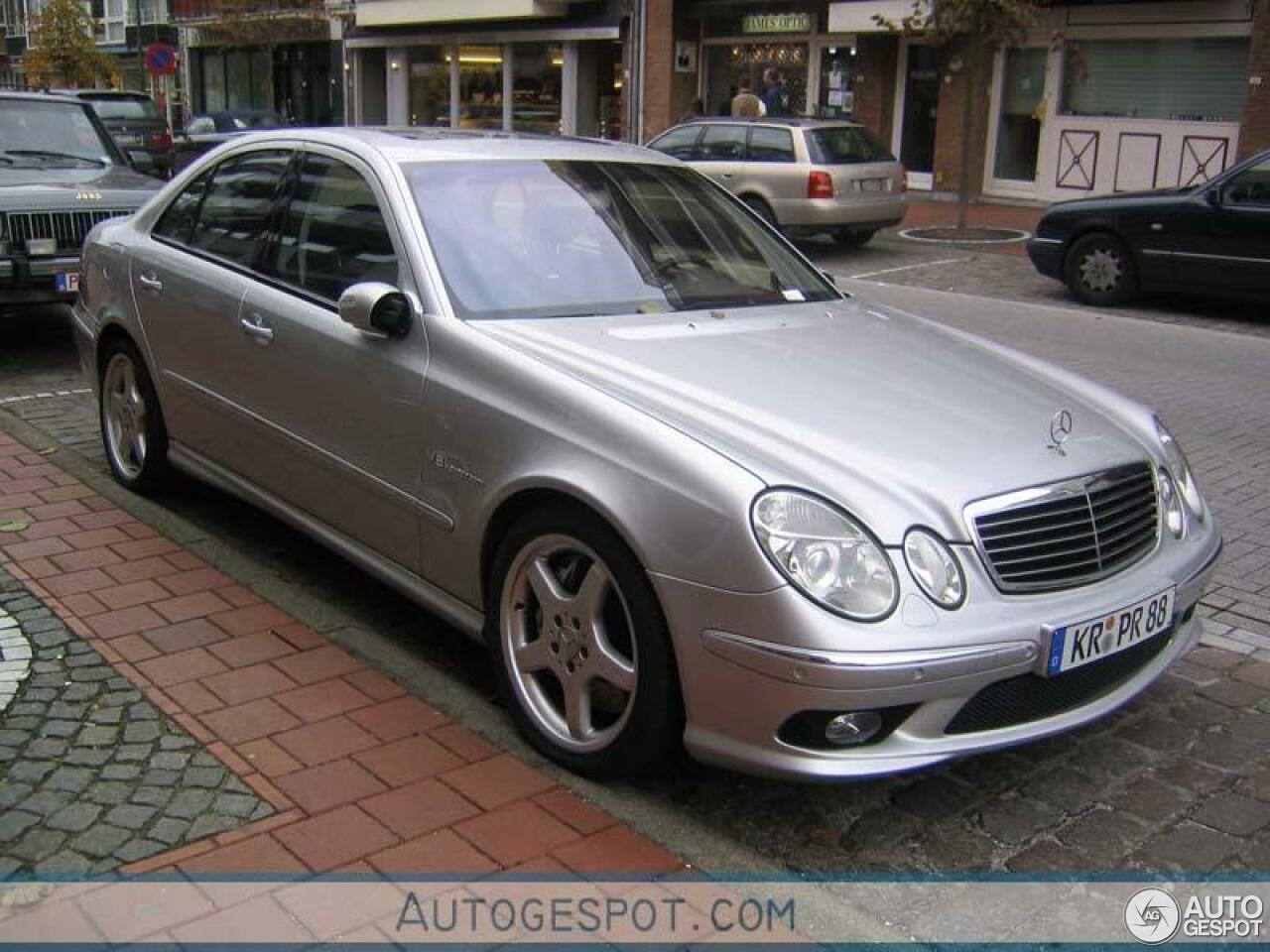 Mercedes-Benz E 55 AMG