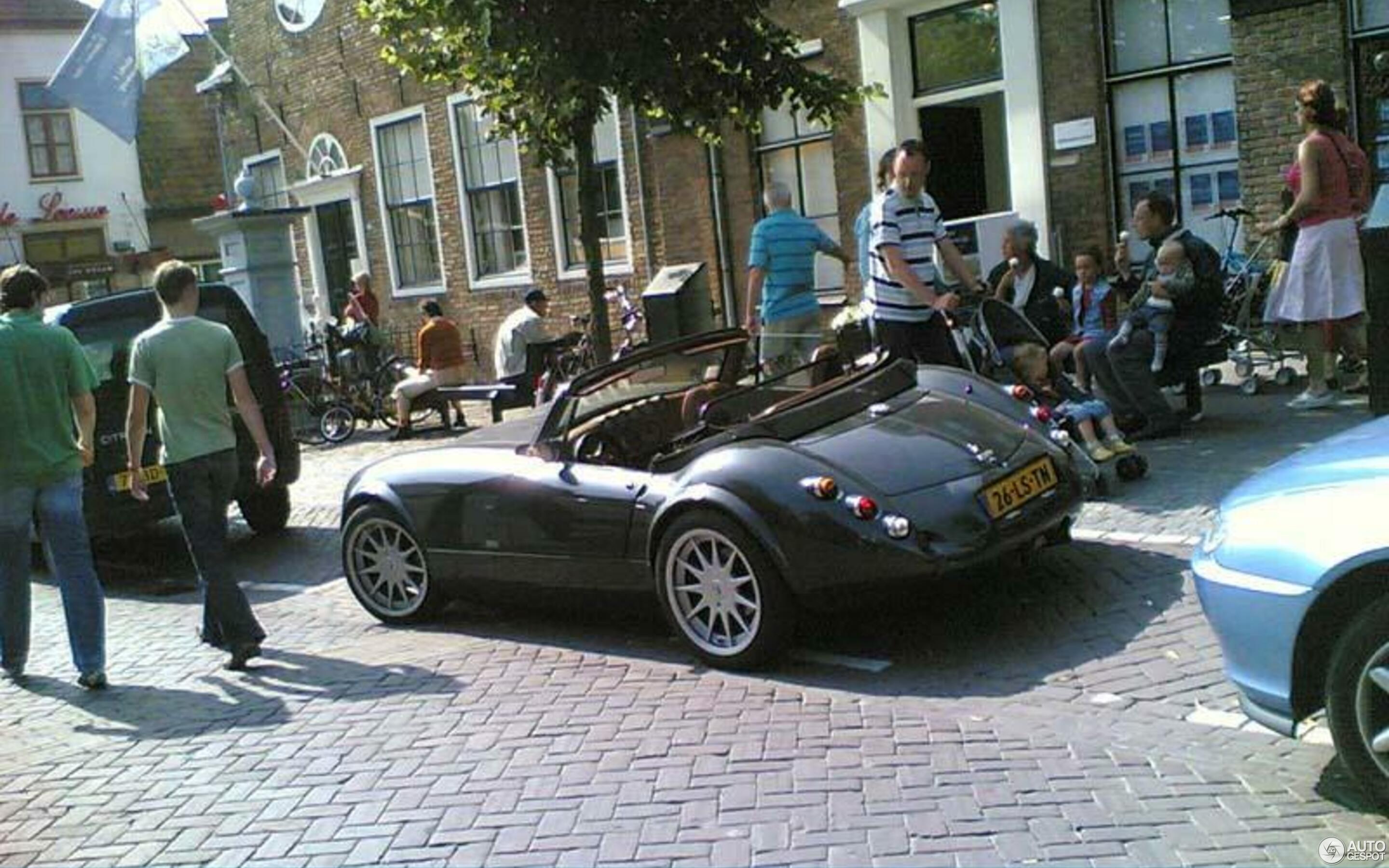 Wiesmann Roadster MF3