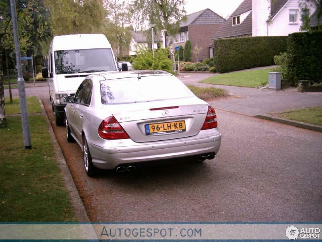 Mercedes-Benz E 55 AMG