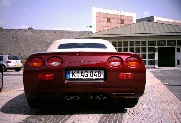 Chevrolet Corvette C5 Convertible 50th Anniversary