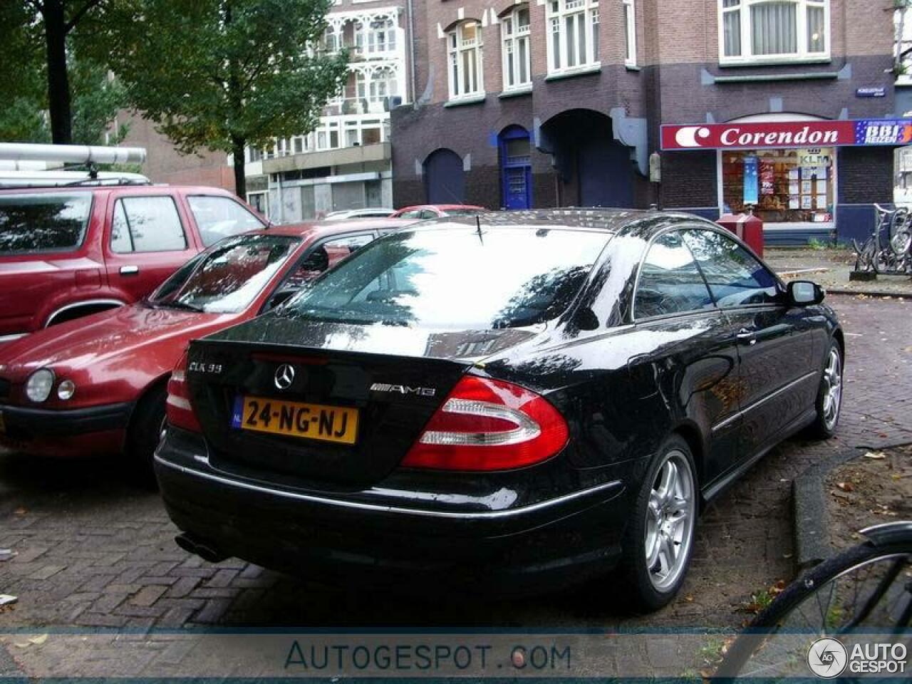 Mercedes-Benz CLK 55 AMG