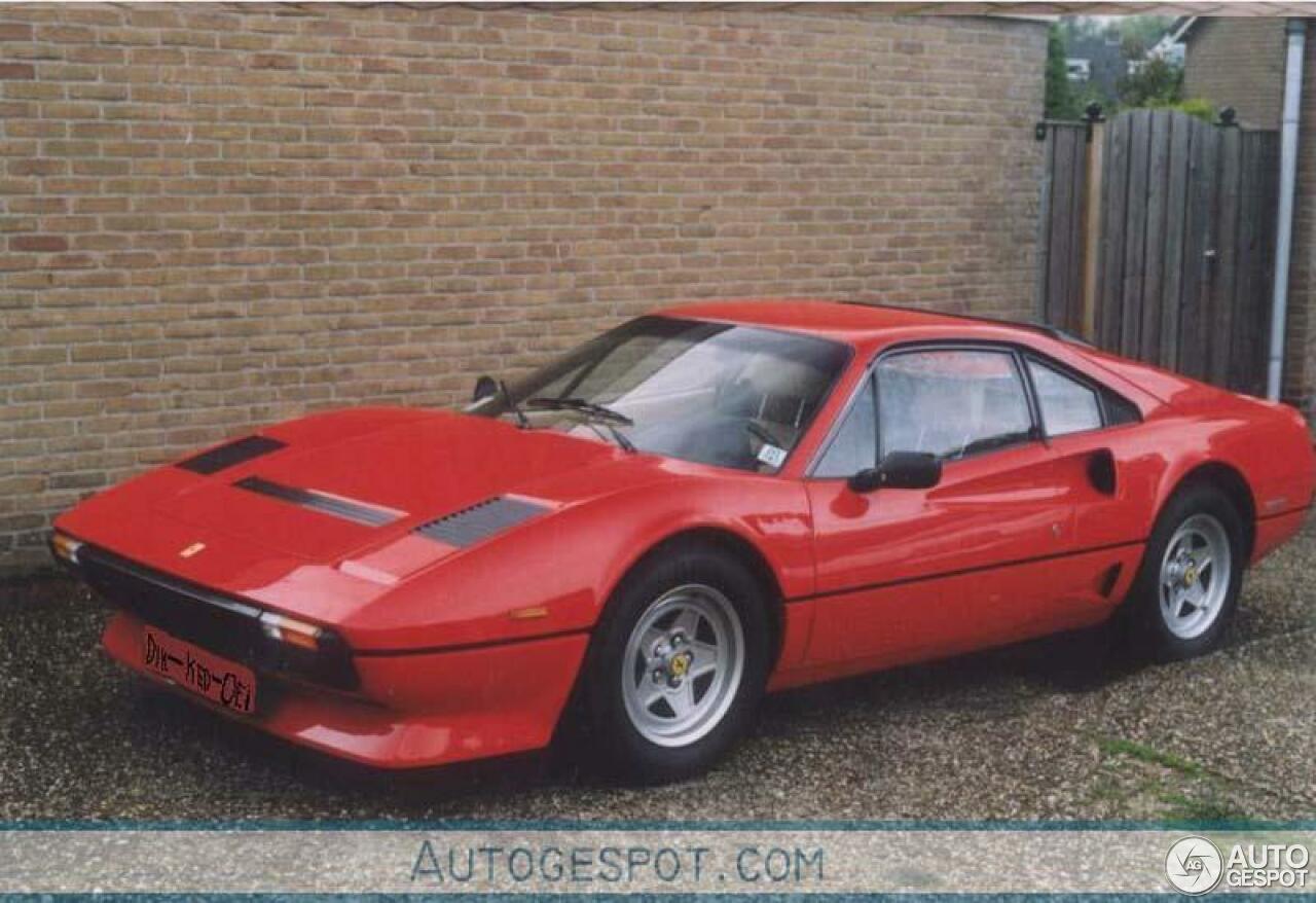 Ferrari 208 GTB Turbo